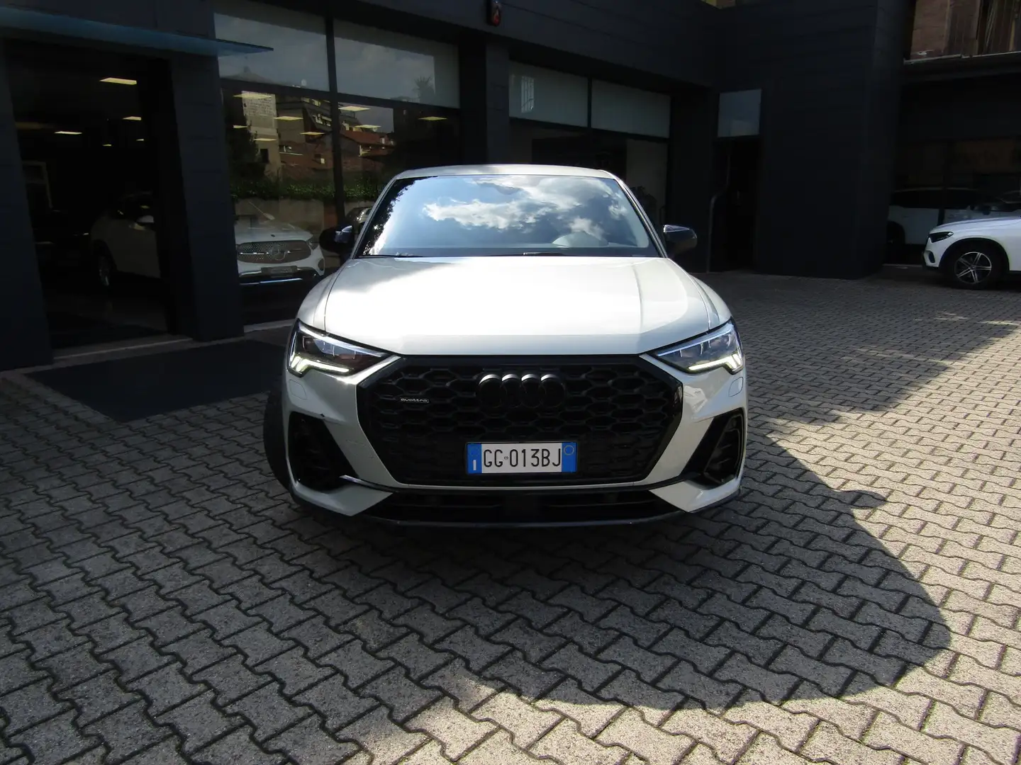 Audi Q3 SPB 40 2.0 TDI EDITION QUATTRO 200 CV,CERCHI 20 Grijs - 2