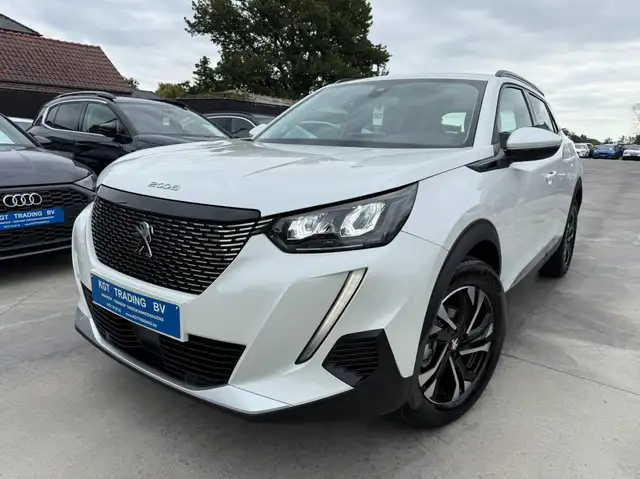 2020 Peugeot 2008 in White for sale