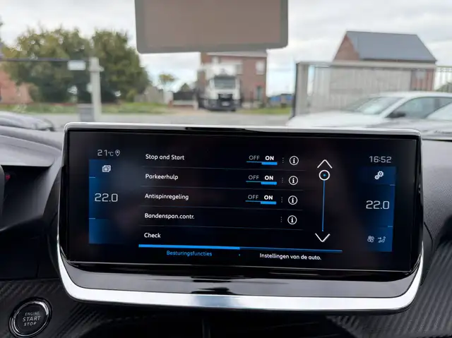 Peugeot 2008 view 24