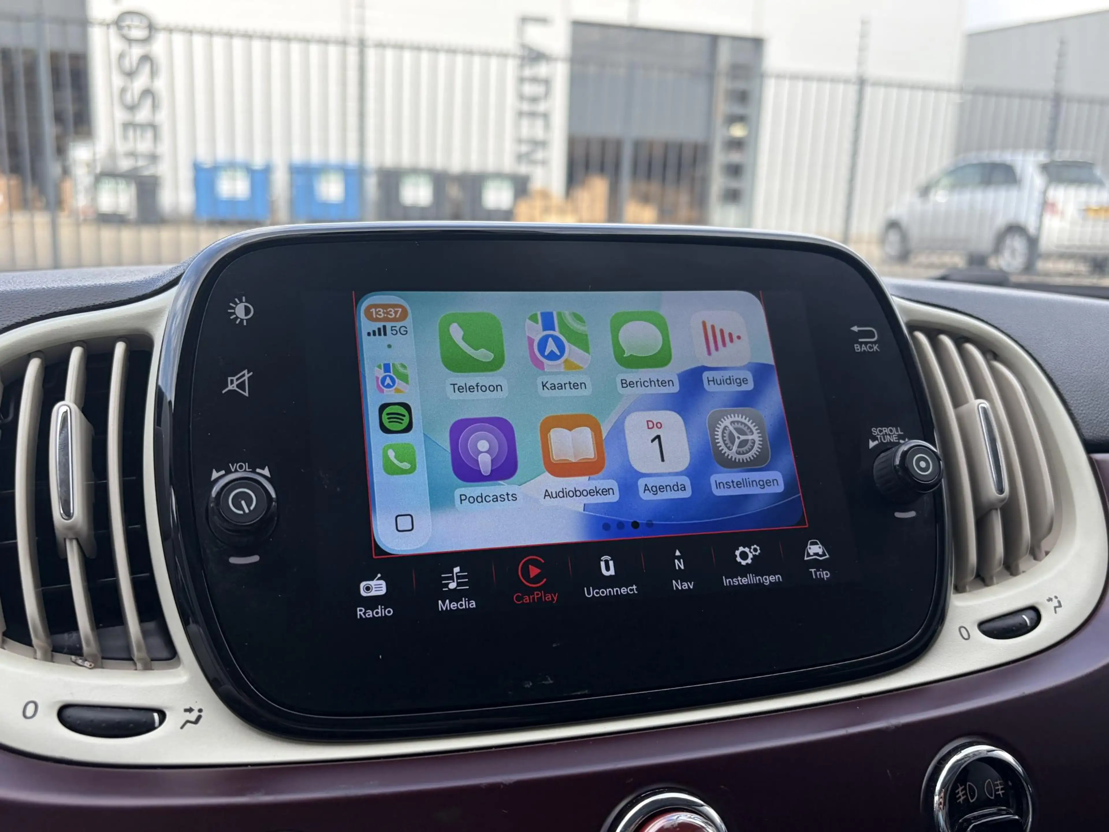 Fiat 500 1.0 Hybrid Launch Edition | Climate | Carplay | Pa — photo 14