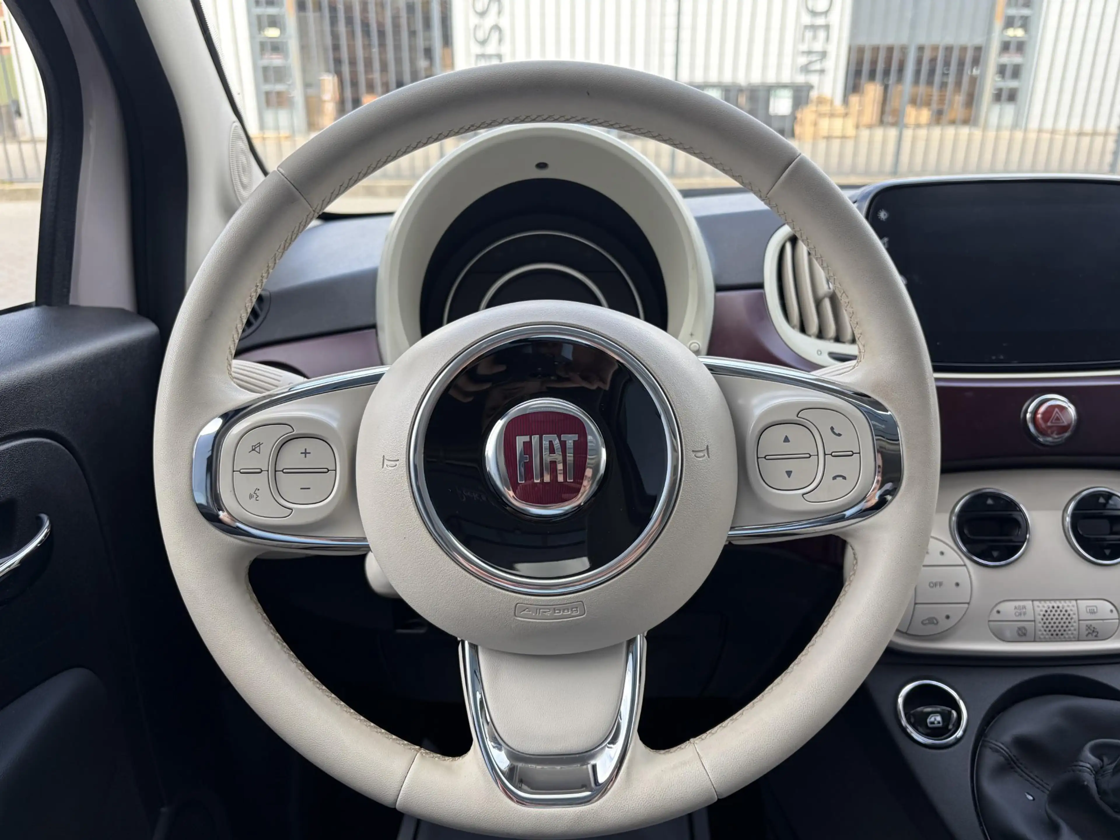 Fiat 500 1.0 Hybrid Launch Edition | Climate | Carplay | Pa — photo 11