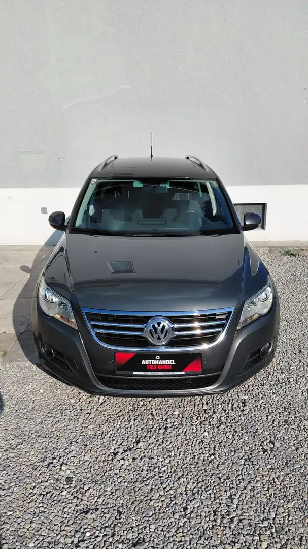 Volkswagen Tiguan Tiguan 2,0 TDI 4Motion Sky DPF Sky Grau - 1