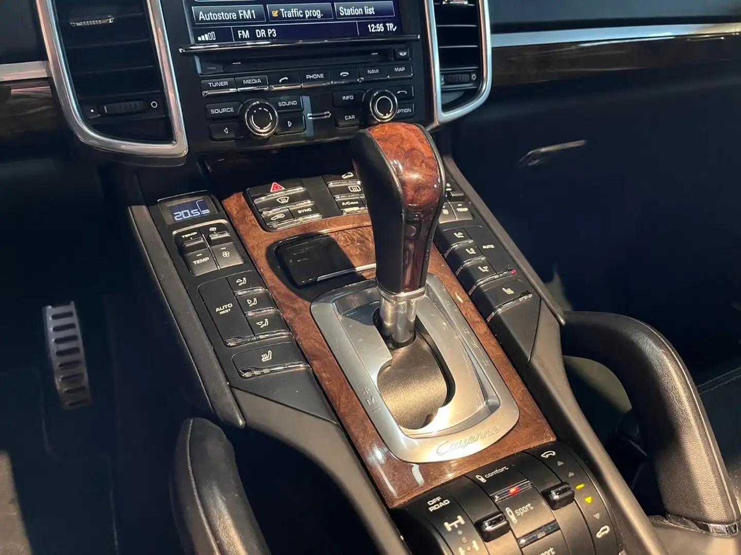 Porsche Cayenne S Diesel Tiptronic Vollausttatung - 2