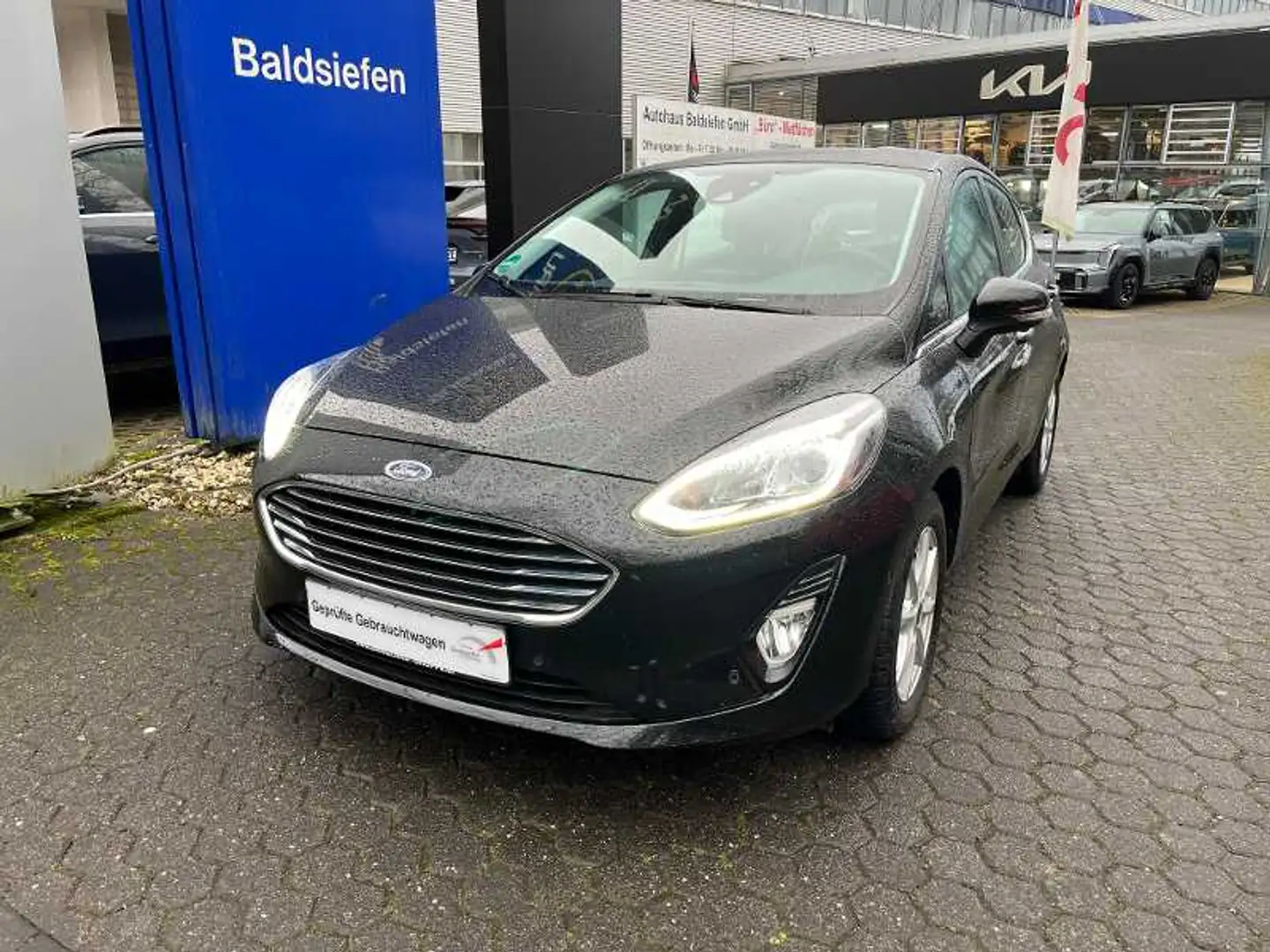 Ford Fiesta 1.0 EcoBoost Titanium Schwarz - 1