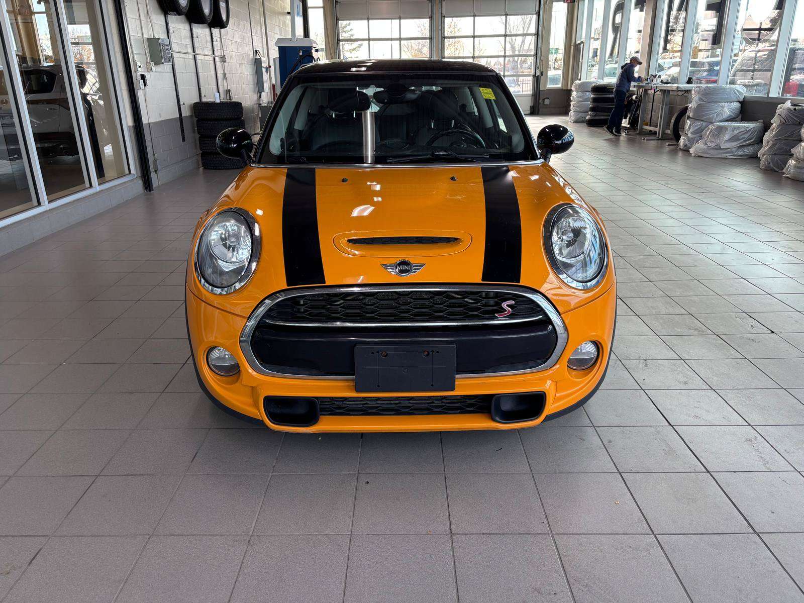 2017 MINI 3 Door