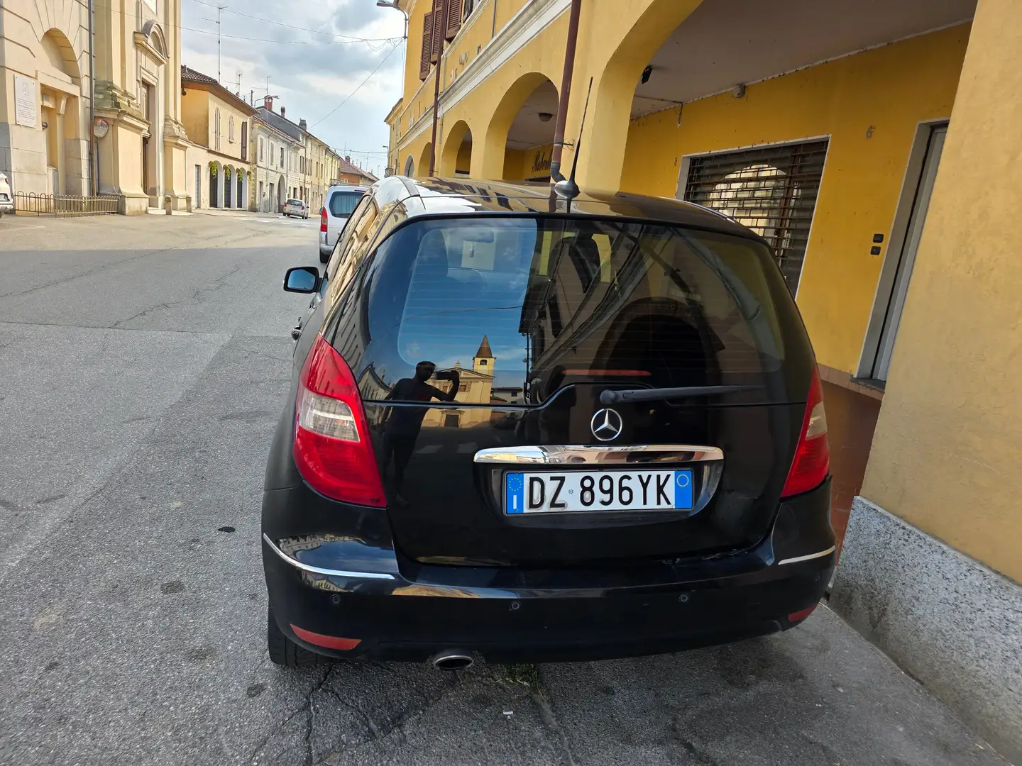 Mercedes-Benz A 180 Classe A - W/C 169 cdi Elegance FL Auto Negru - 2