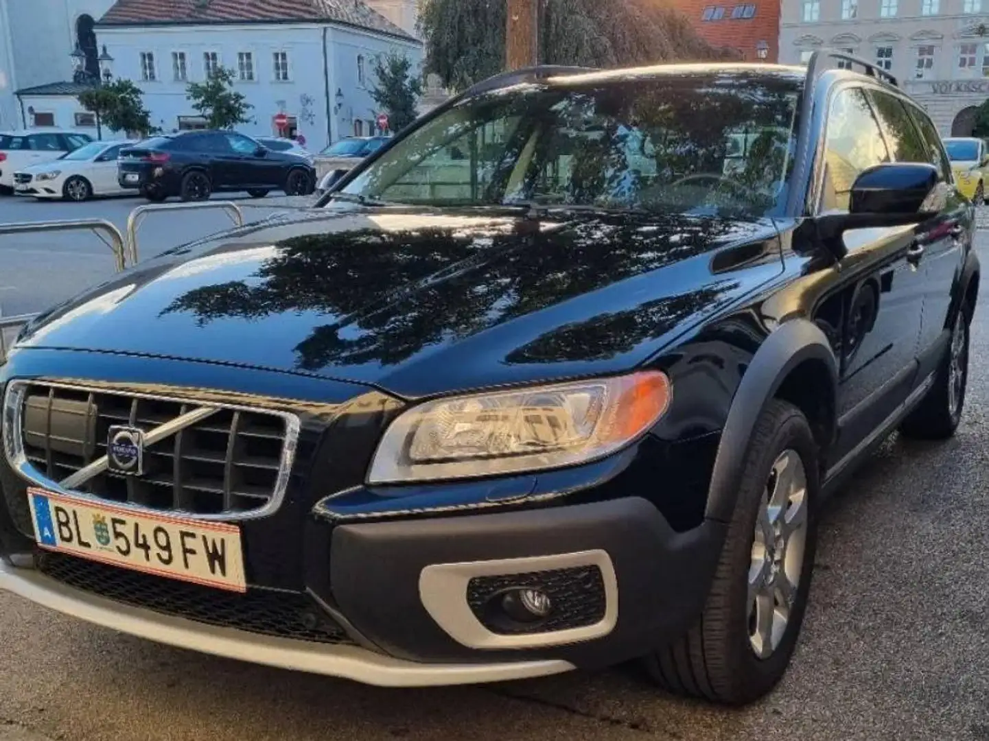 Volvo XC70 XC70 D5 Summum AWD Geartronic Aut. Summum Schwarz - 1