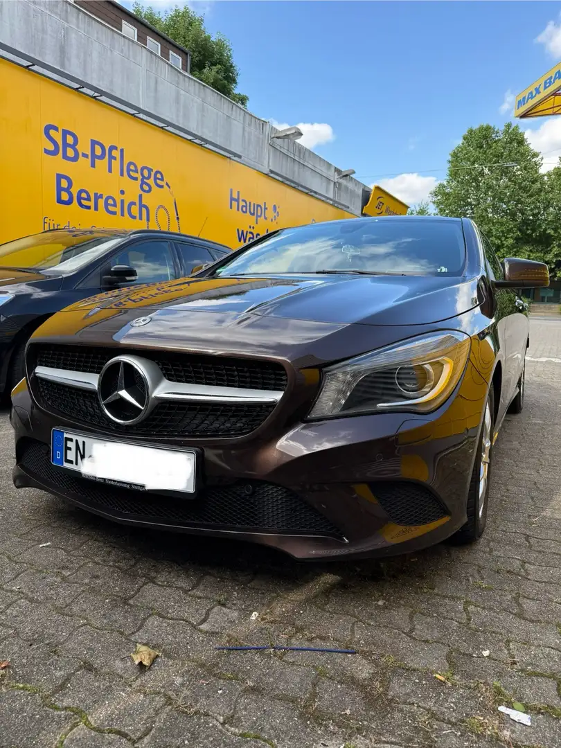 Mercedes-Benz CLA 180 Anhänger, Autom., Pano, Teilleder, Apple Carplay Brown - 1