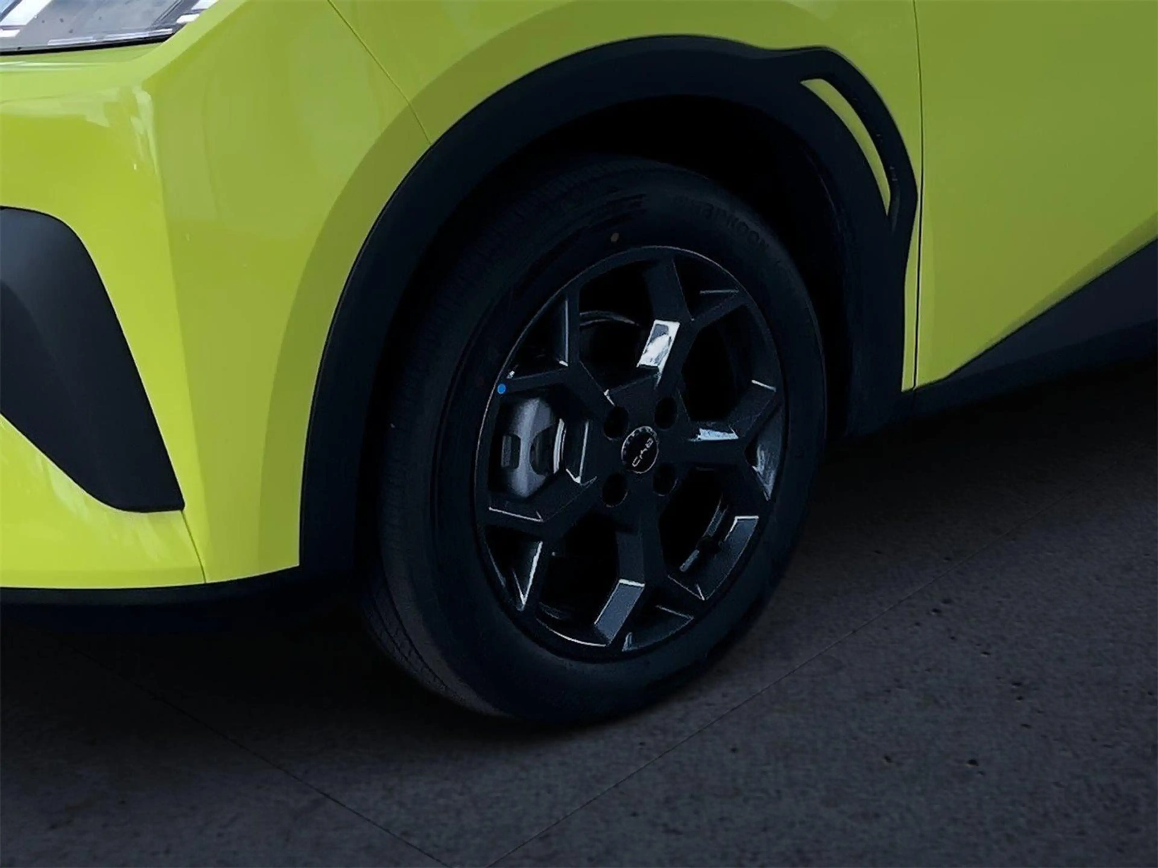 BYD Dolphin Surf Boost — photo 4