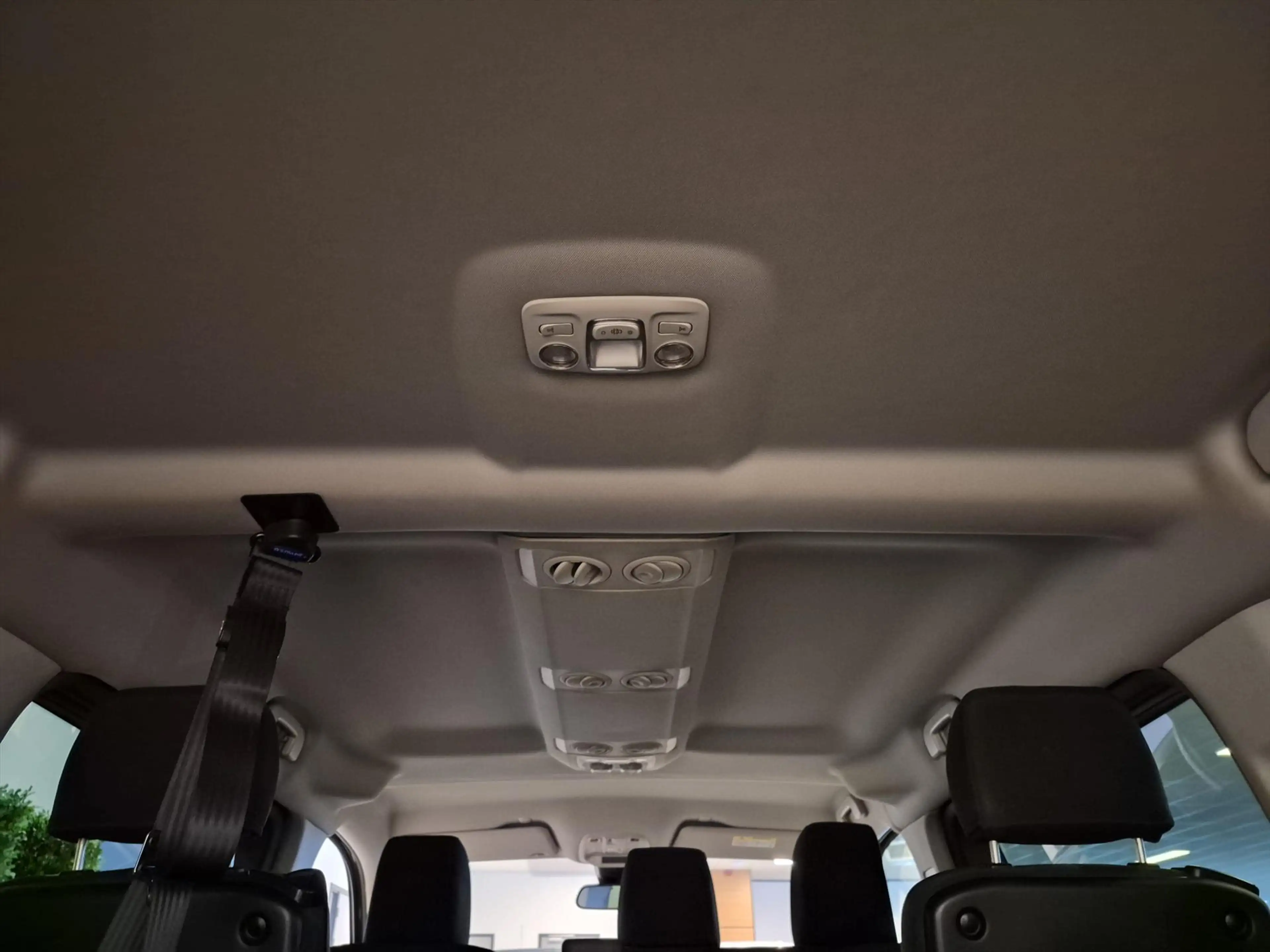 Peugeot Expert L3H1 Rolstoelbus 5+1 XXL-Ombouw 150cm bodemverlagi — photo 9