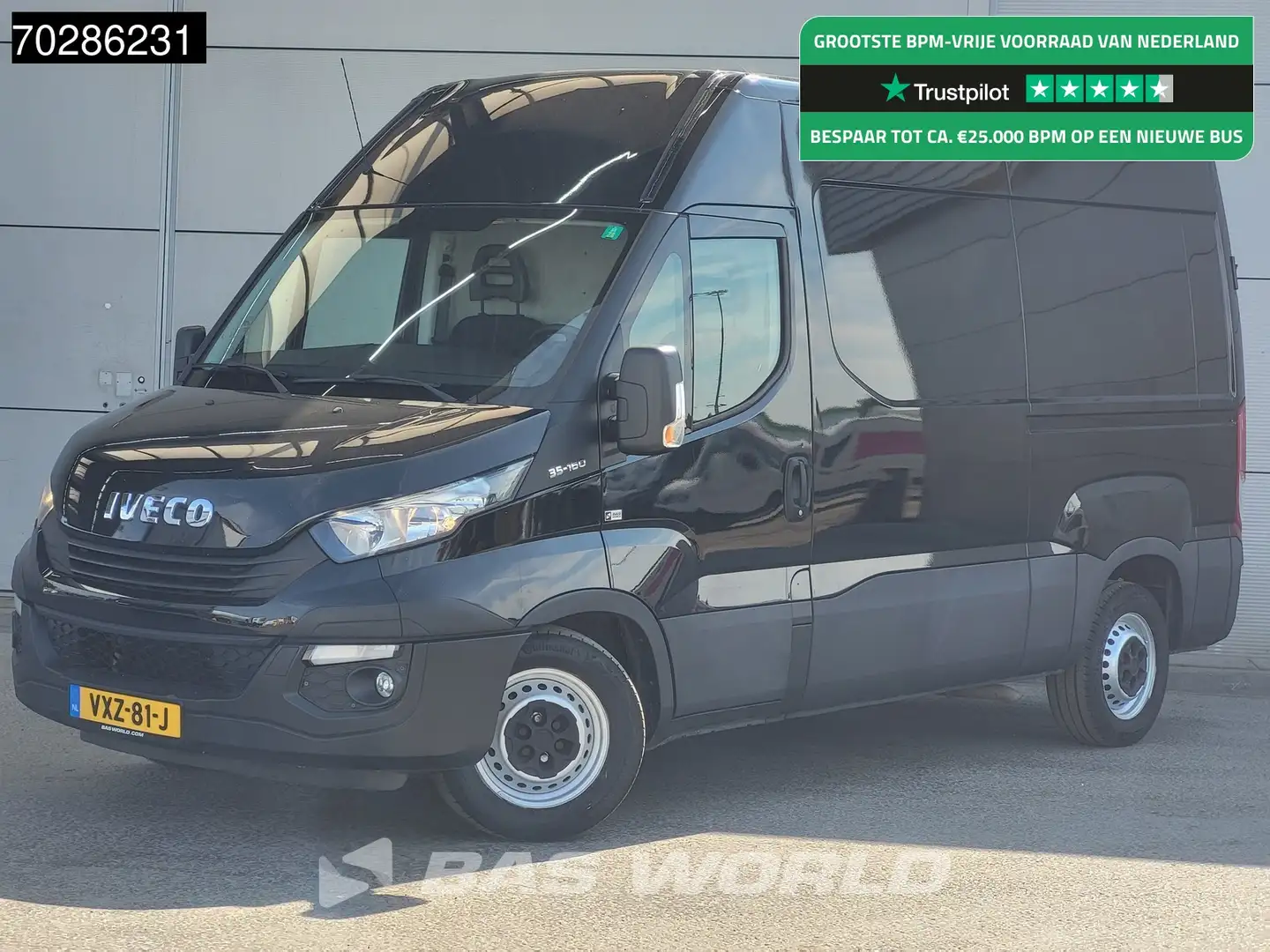 Iveco Daily 35S16 3,5t Trekhaak L2H2 Airco Cruise Camera Parke Zwart - 1