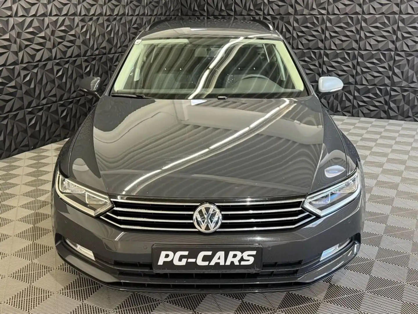 Volkswagen Passat 1.6 TDI Trendline BlueMotion Gri - 2