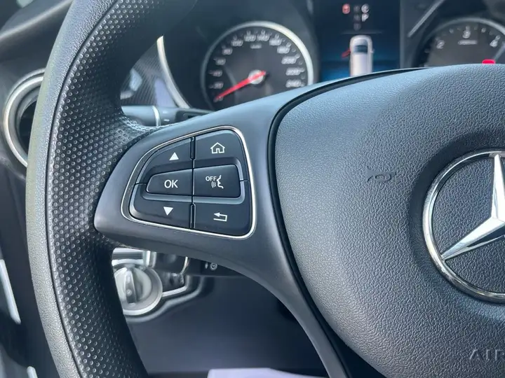 Mercedes-Benz Clase V V 220d Largo 2023, foto 9