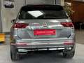 Volkswagen Tiguan 2.0 TDI 4Motion R-Line DSG *Pano*Sitzmassage*19Zol Grau - thumbnail 7