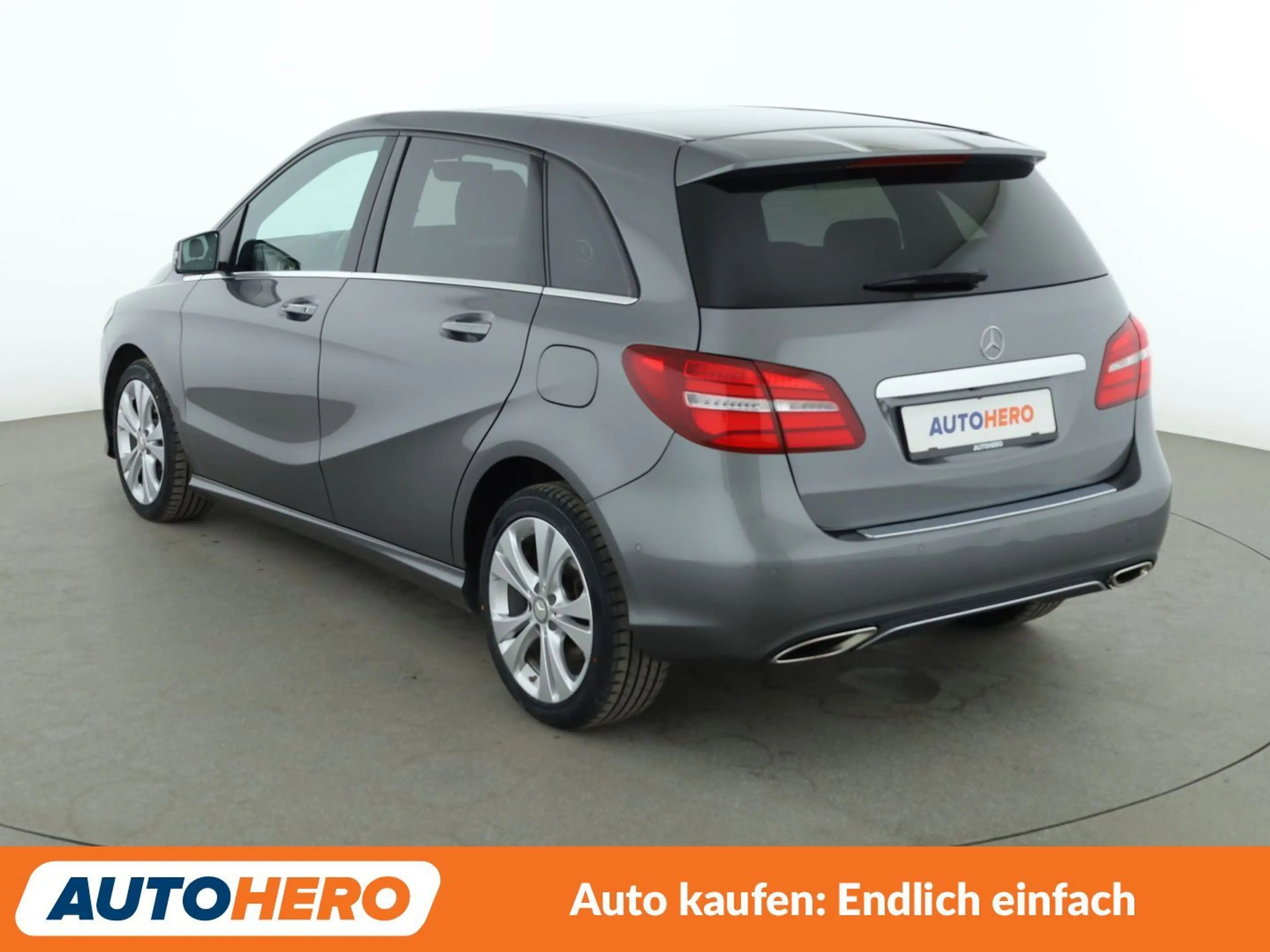 Mercedes-Benz B 220 B 220 CDI 4Matic Urban Aut.*NAVI*LED*TEMPO* — photo 4
