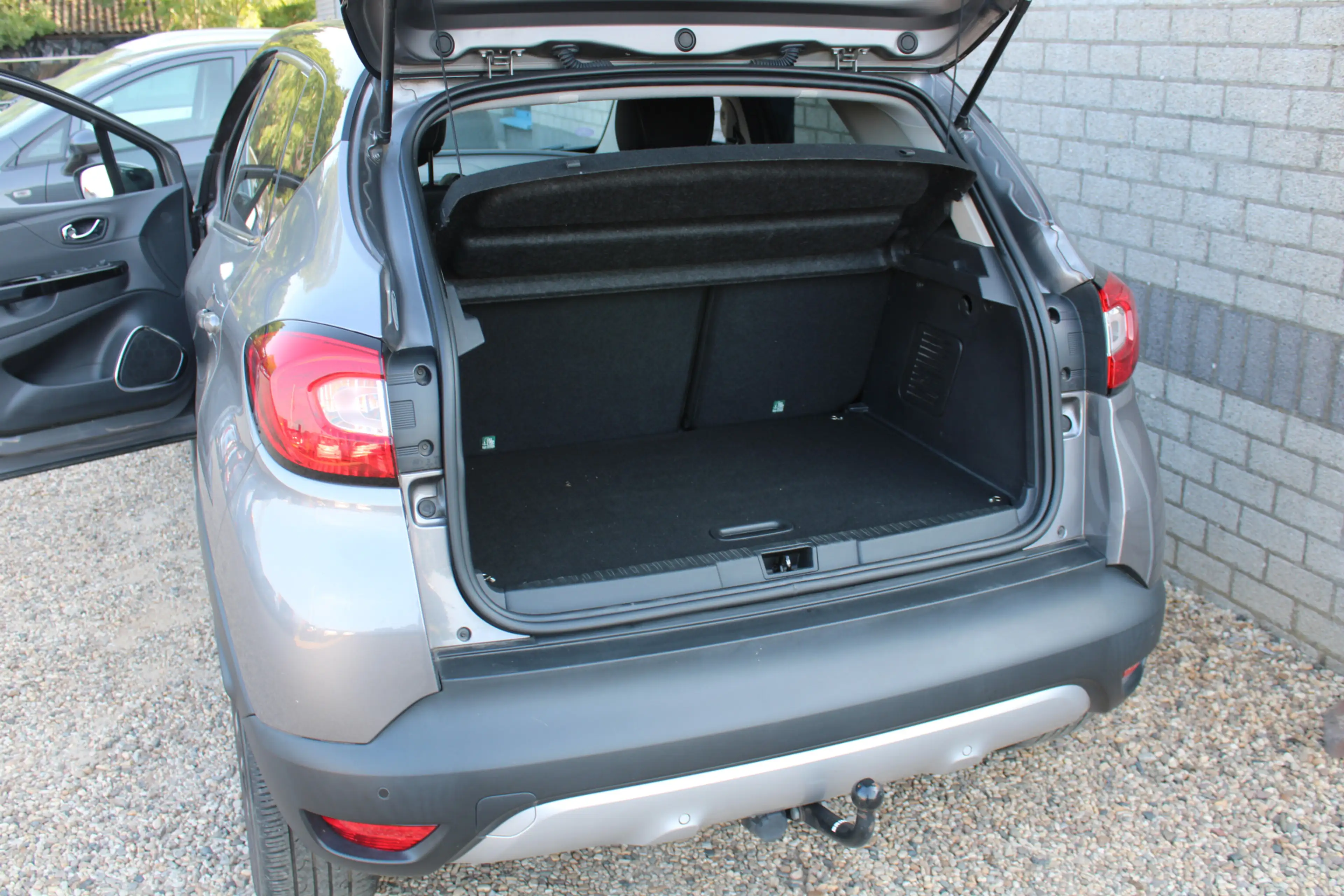 Renault Captur 1.2 TCe Xmod Clima Leder Trekhaak — photo 19