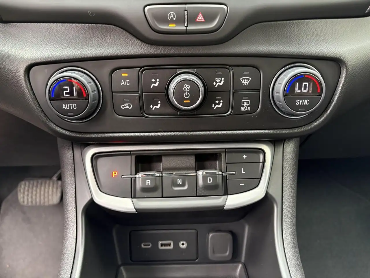 GMC Terrain снимка GMC Terrain