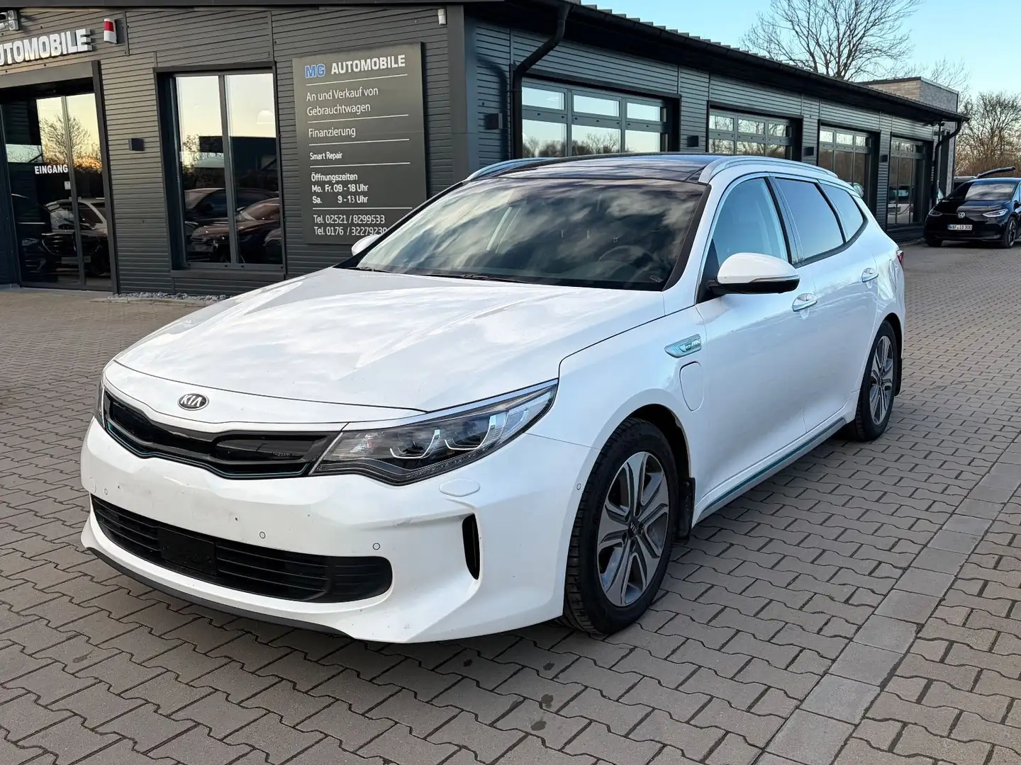 Kia Optima Sportswagon Spirit Hybrid - MOTORSCHADEN Blanc - 2