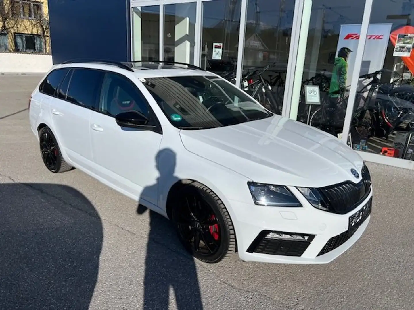 Skoda Octavia Combi RS 245 2,0 TSI DSG RS 245 *74.000 km* Weiß - 1