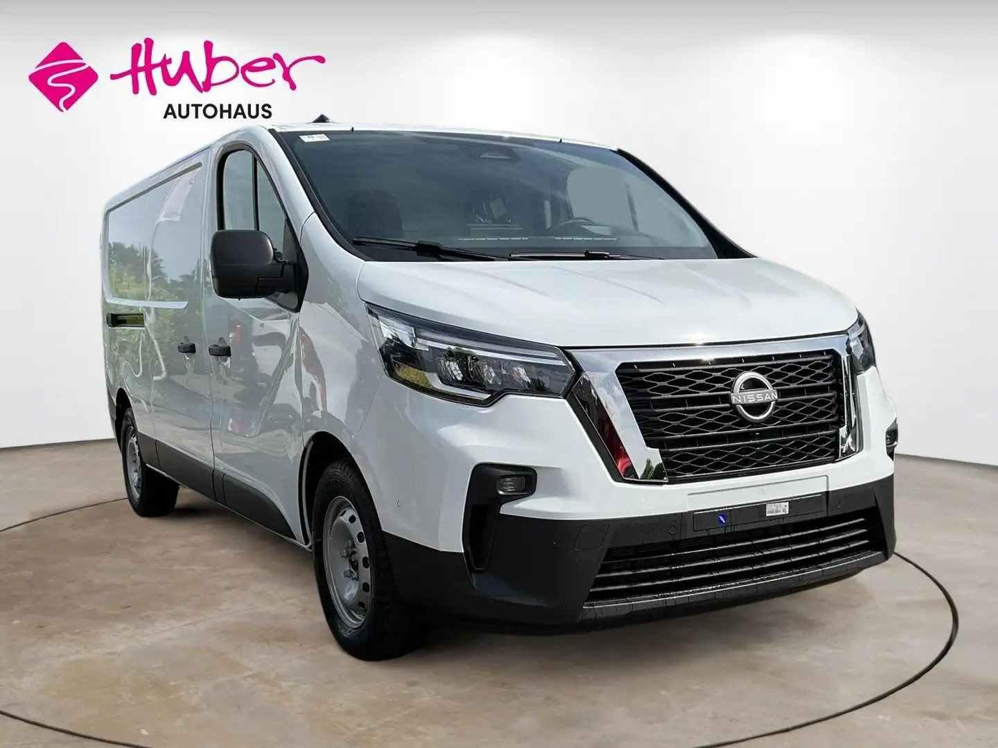 Nissan Primastar L2H1 3,0t dCi 150 - N-Connecta Weiß - 1