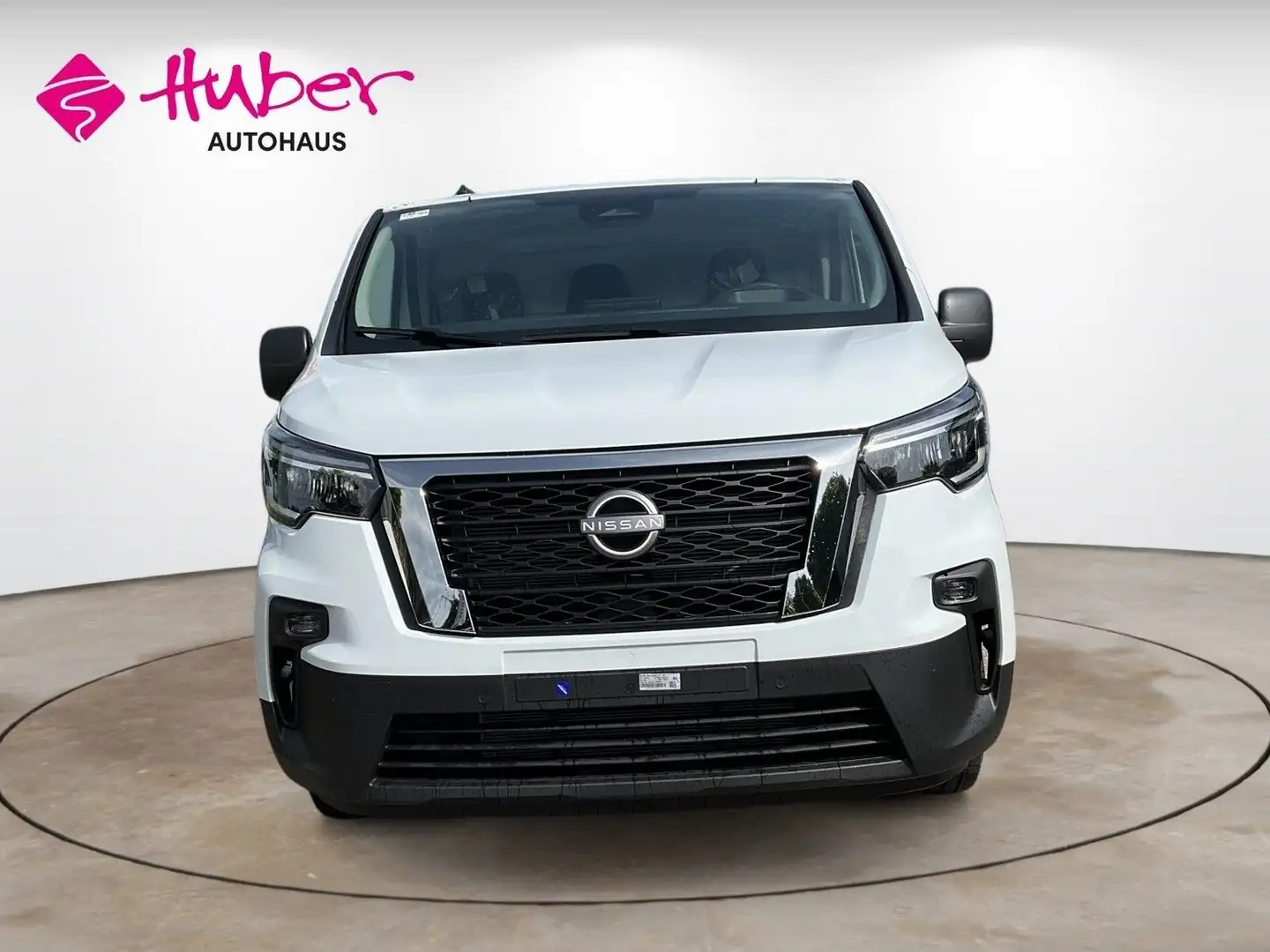 Nissan Primastar L2H1 3,0t dCi 150 - N-Connecta Weiß - 2