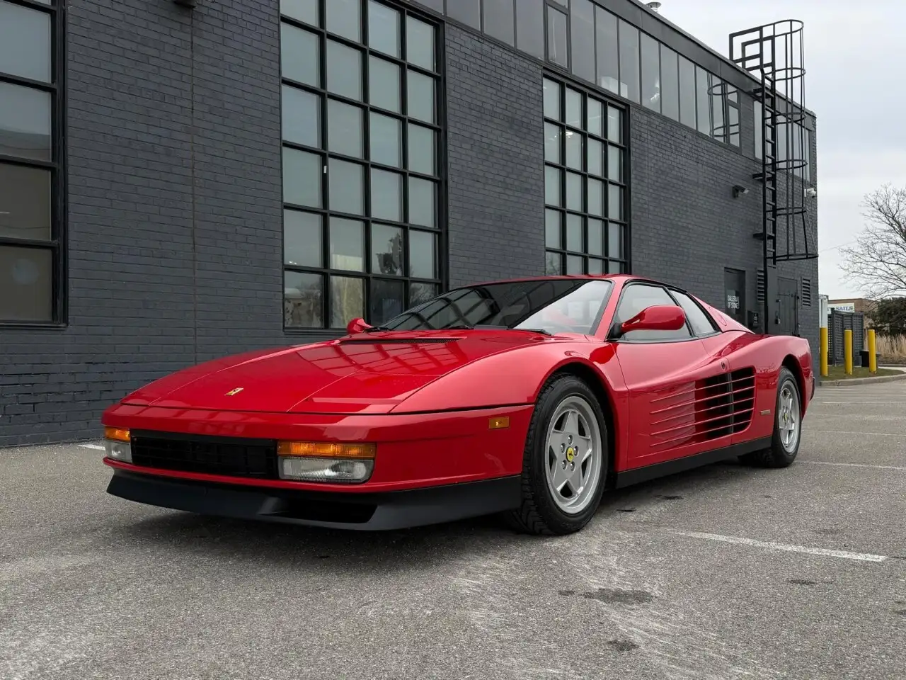 Ferrari Testarossa снимка Ferrari Testarossa