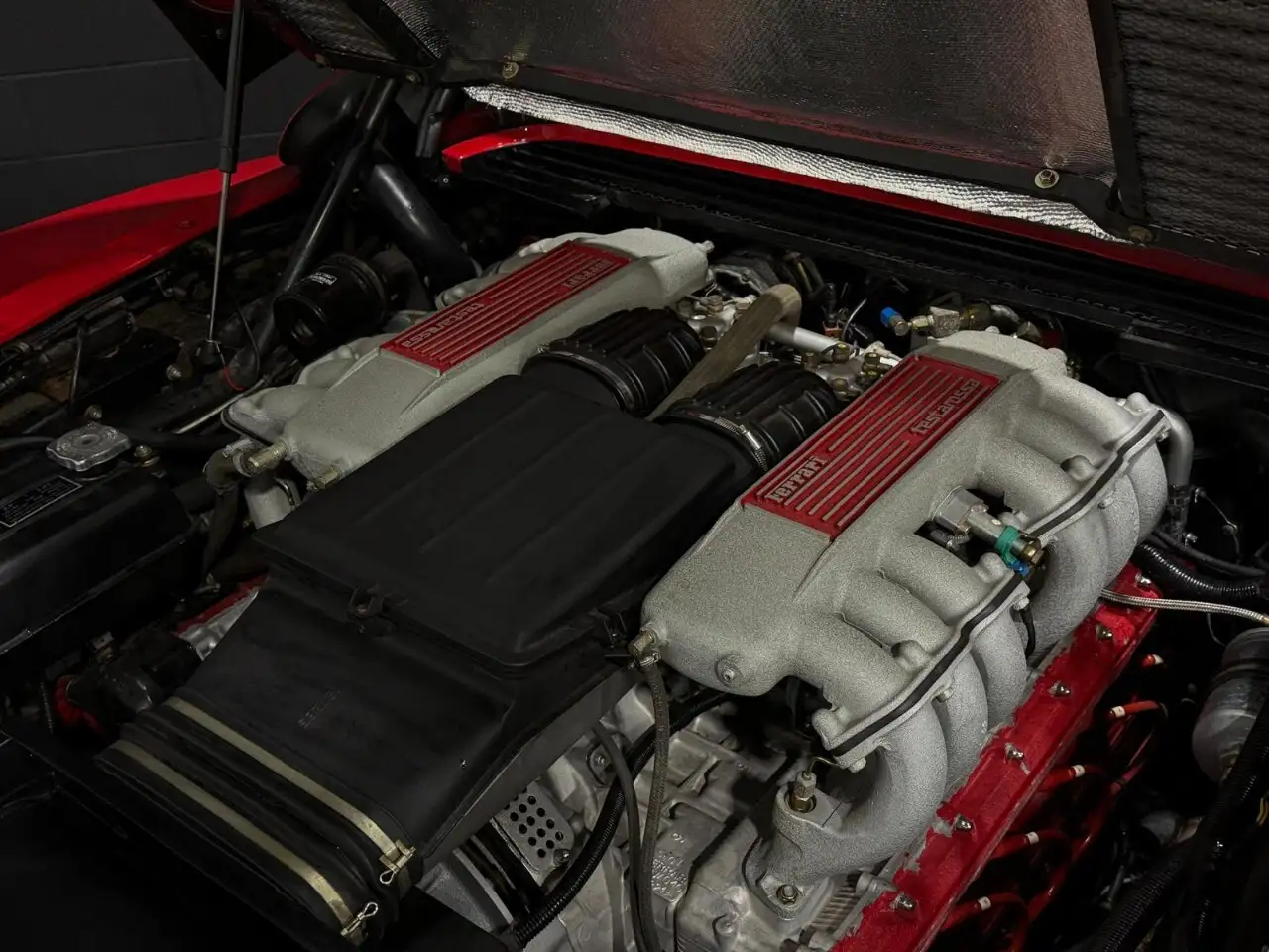 Ferrari Testarossa снимка Ferrari Testarossa