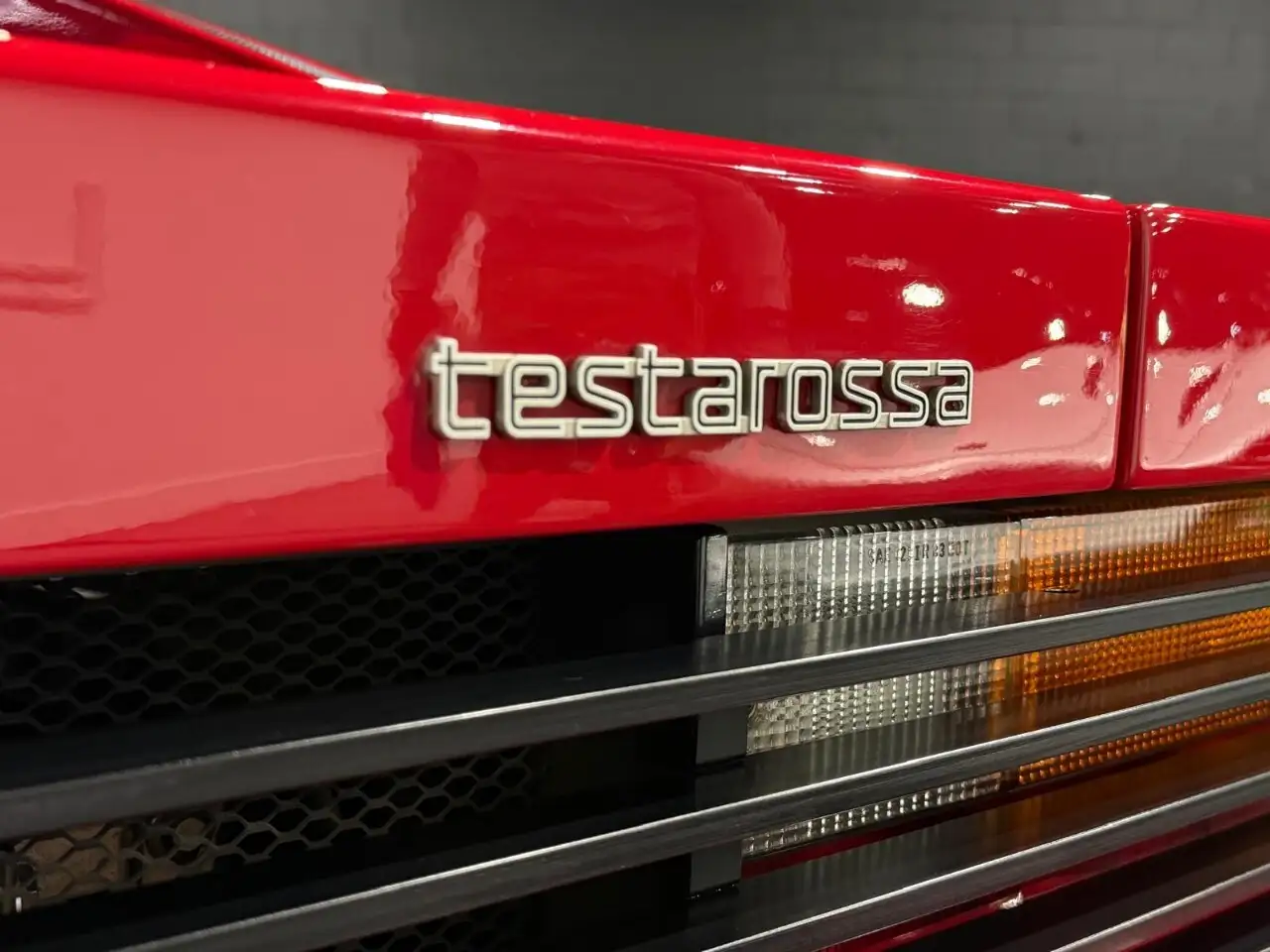 Ferrari Testarossa снимка Ferrari Testarossa