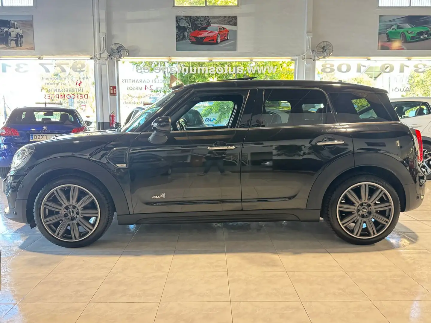 MINI Cooper Countryman ALL4 AUT. Negro - 2