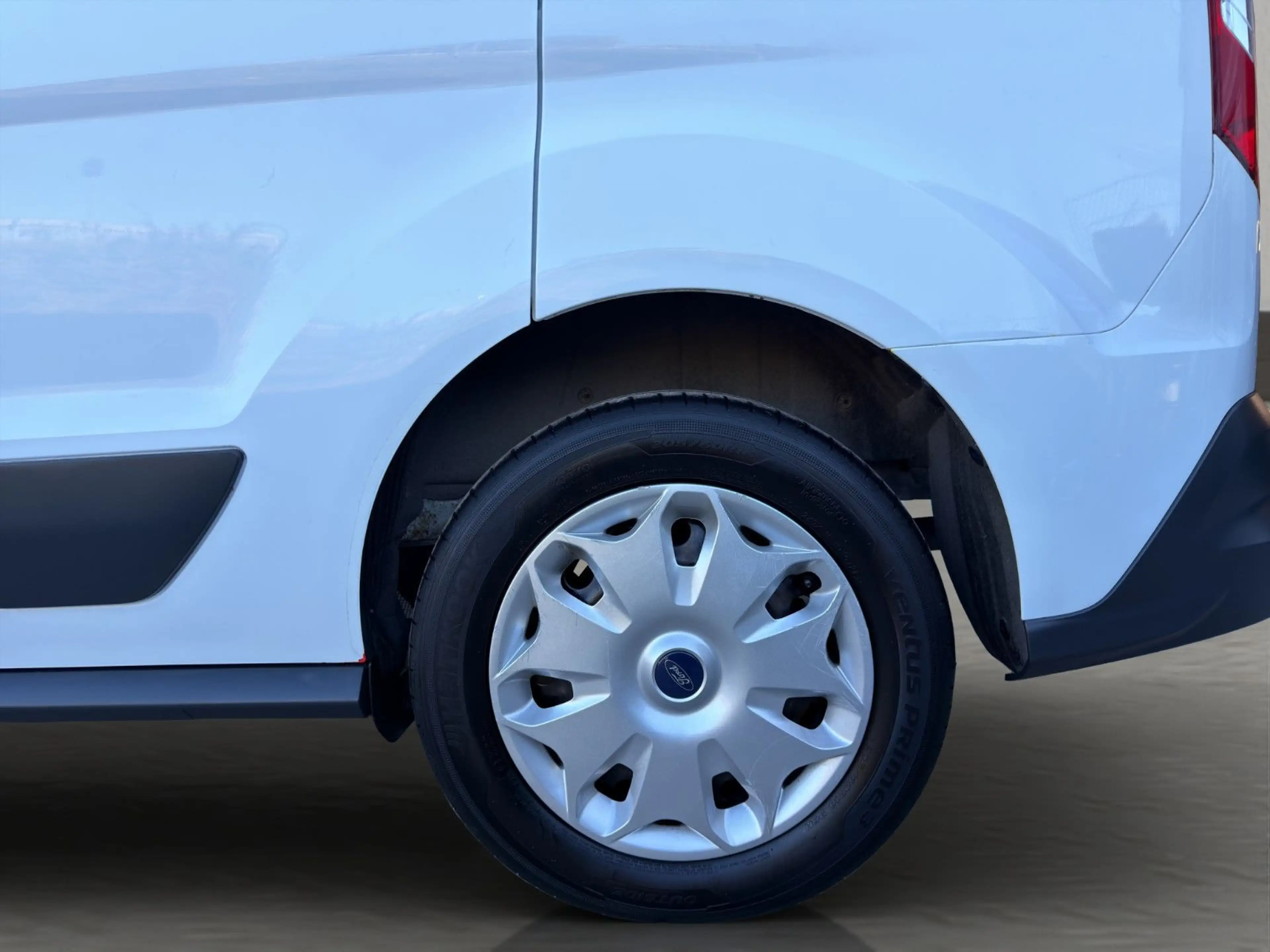Ford Transit Connect Transit Con. Kasten 1.5 TDCi Aut. 1.HD A/C PDC — photo 12
