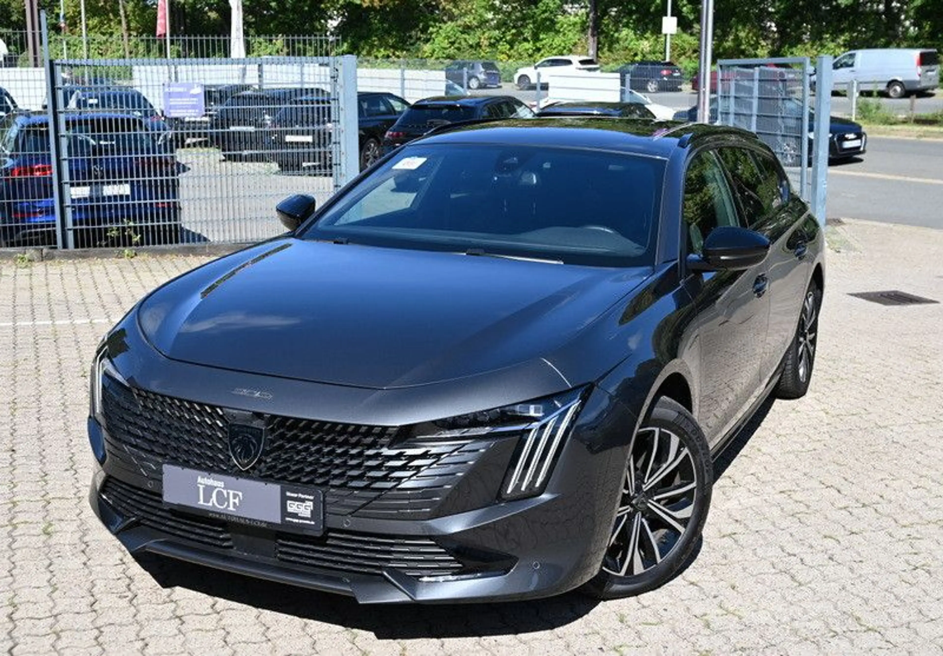 Peugeot 508 SW Hybrid 225 Allure