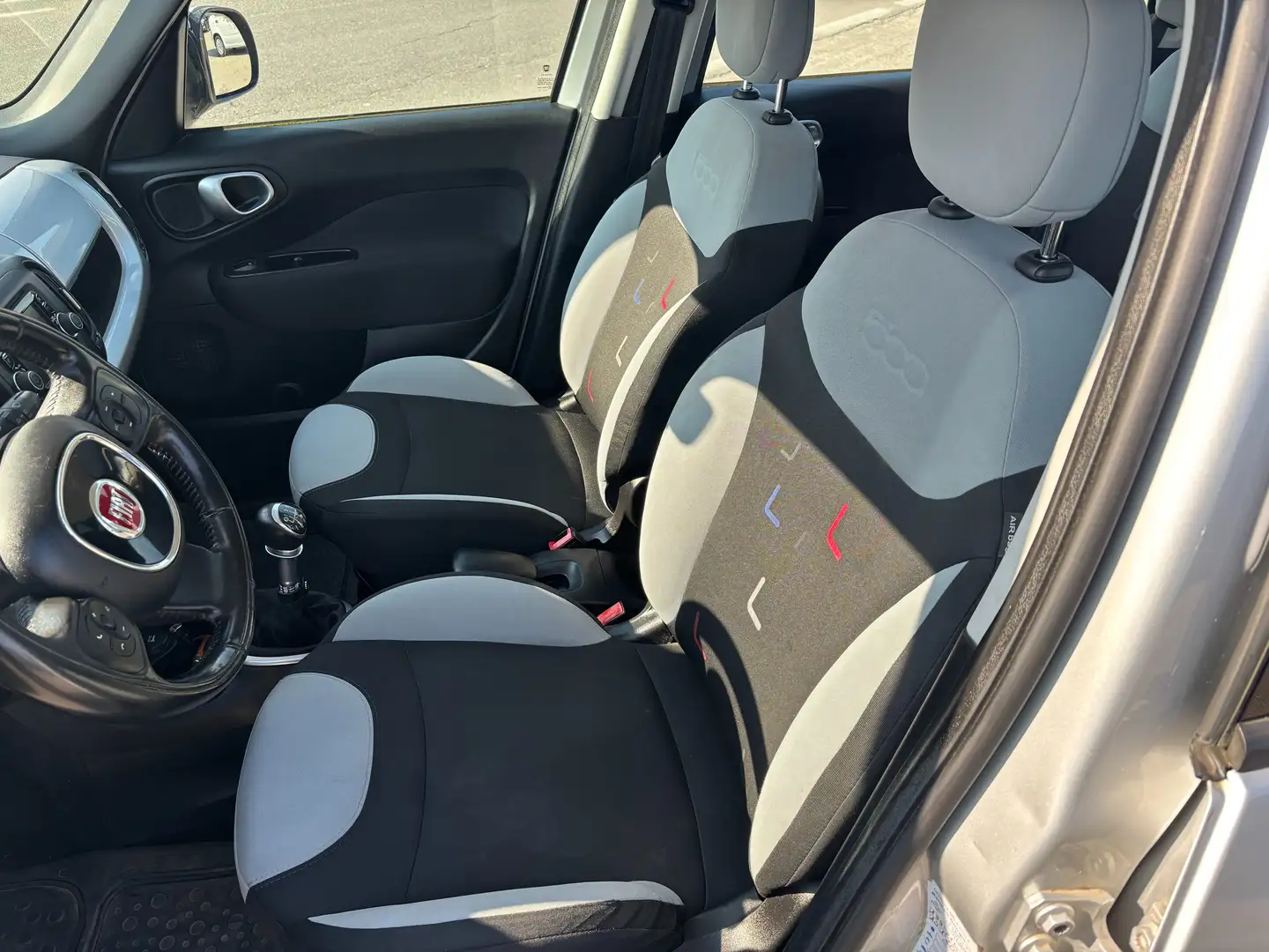Fiat 500L 500L Living 1.6 mjt Lounge NEOPATENTATI Grijs - 2