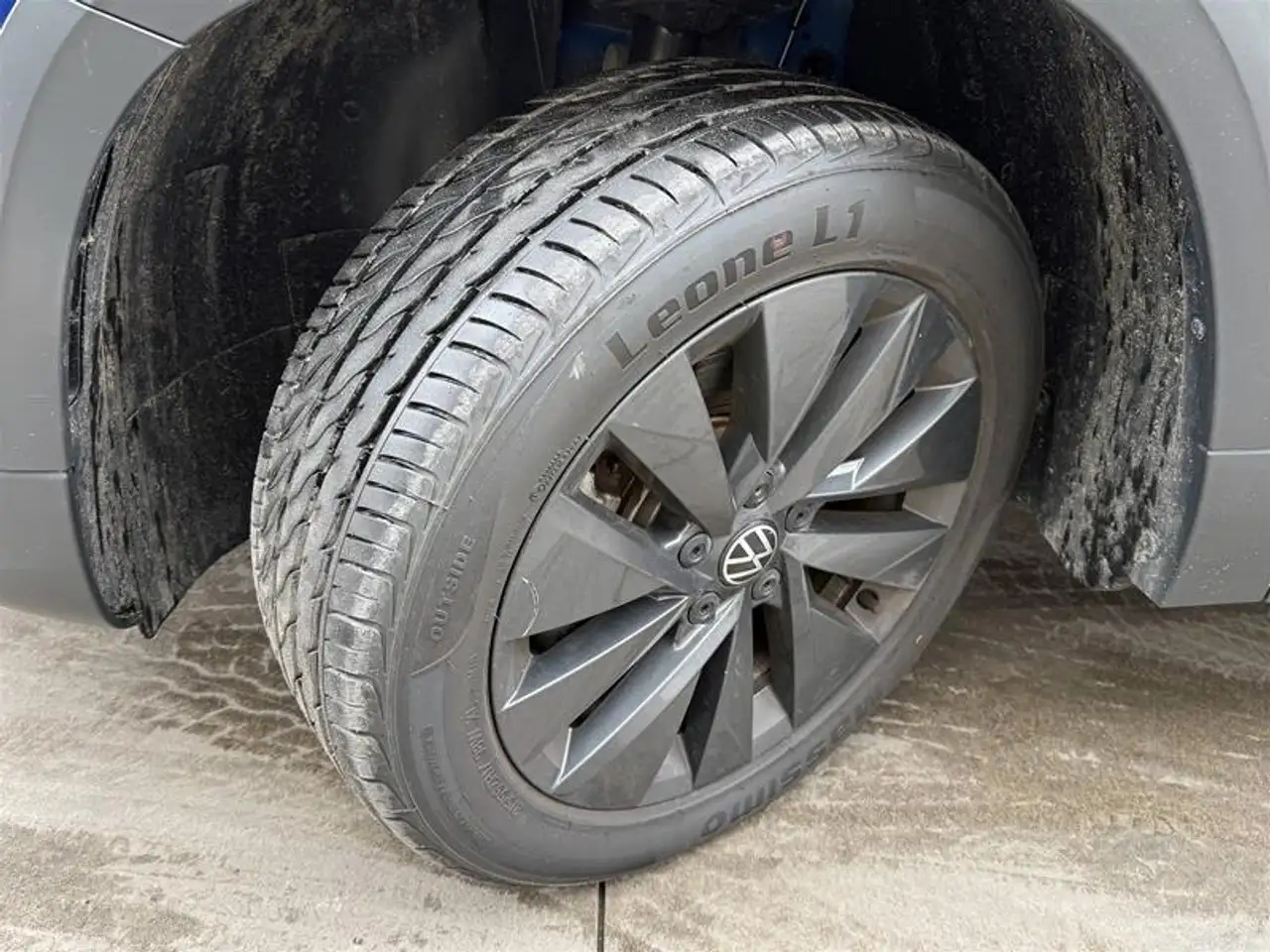 Volkswagen Taos снимка Volkswagen Taos