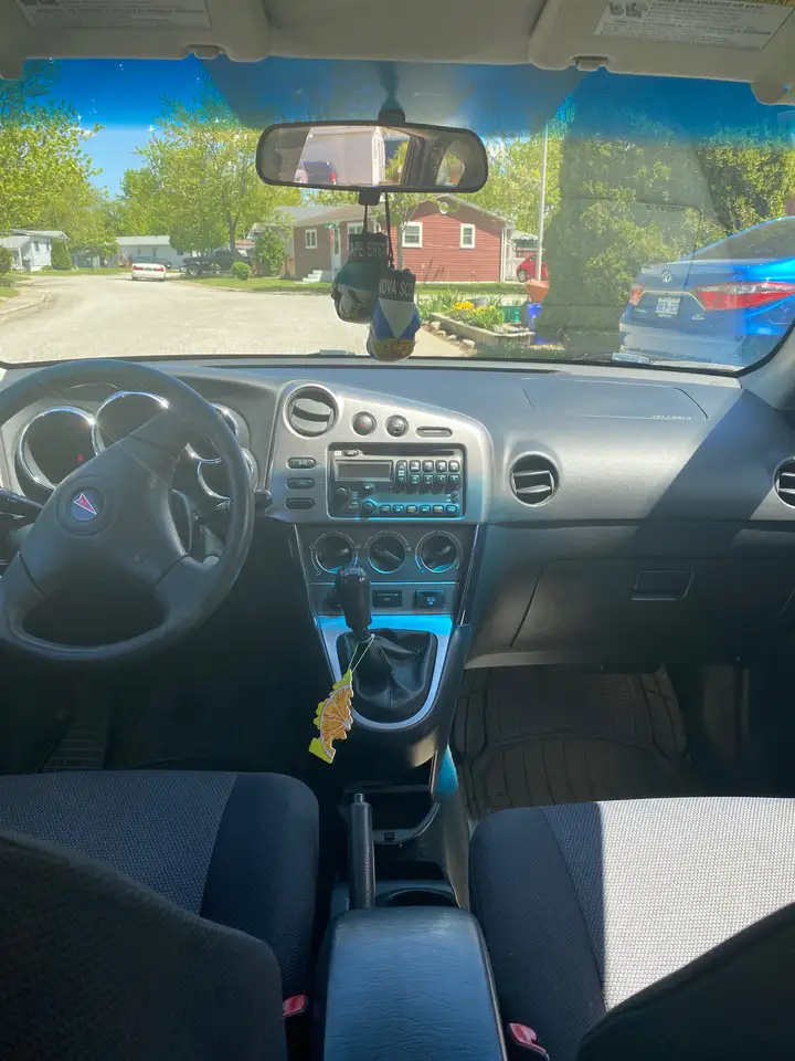 Pontiac Vibe снимка Pontiac Vibe