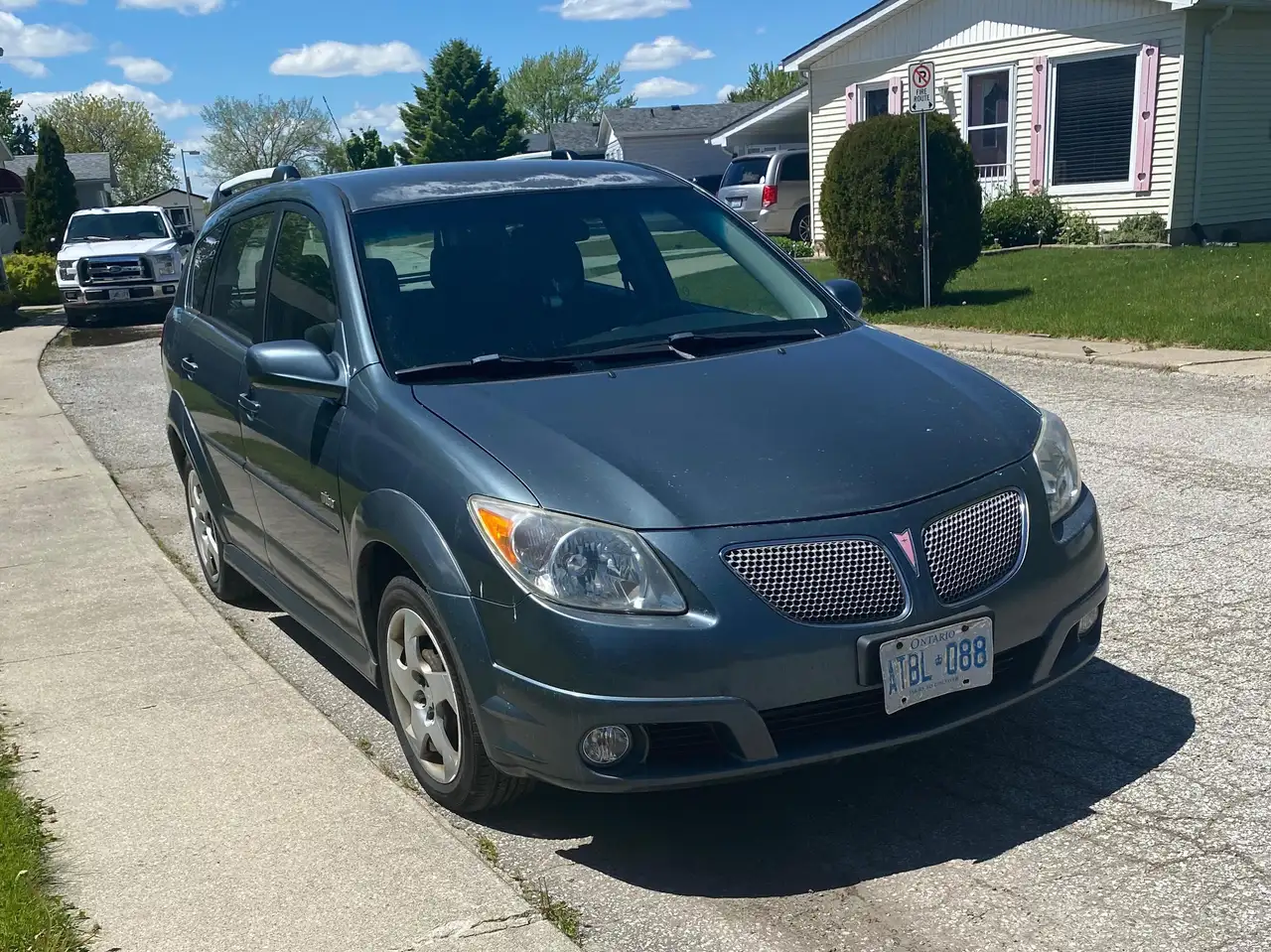 Pontiac Vibe снимка Pontiac Vibe