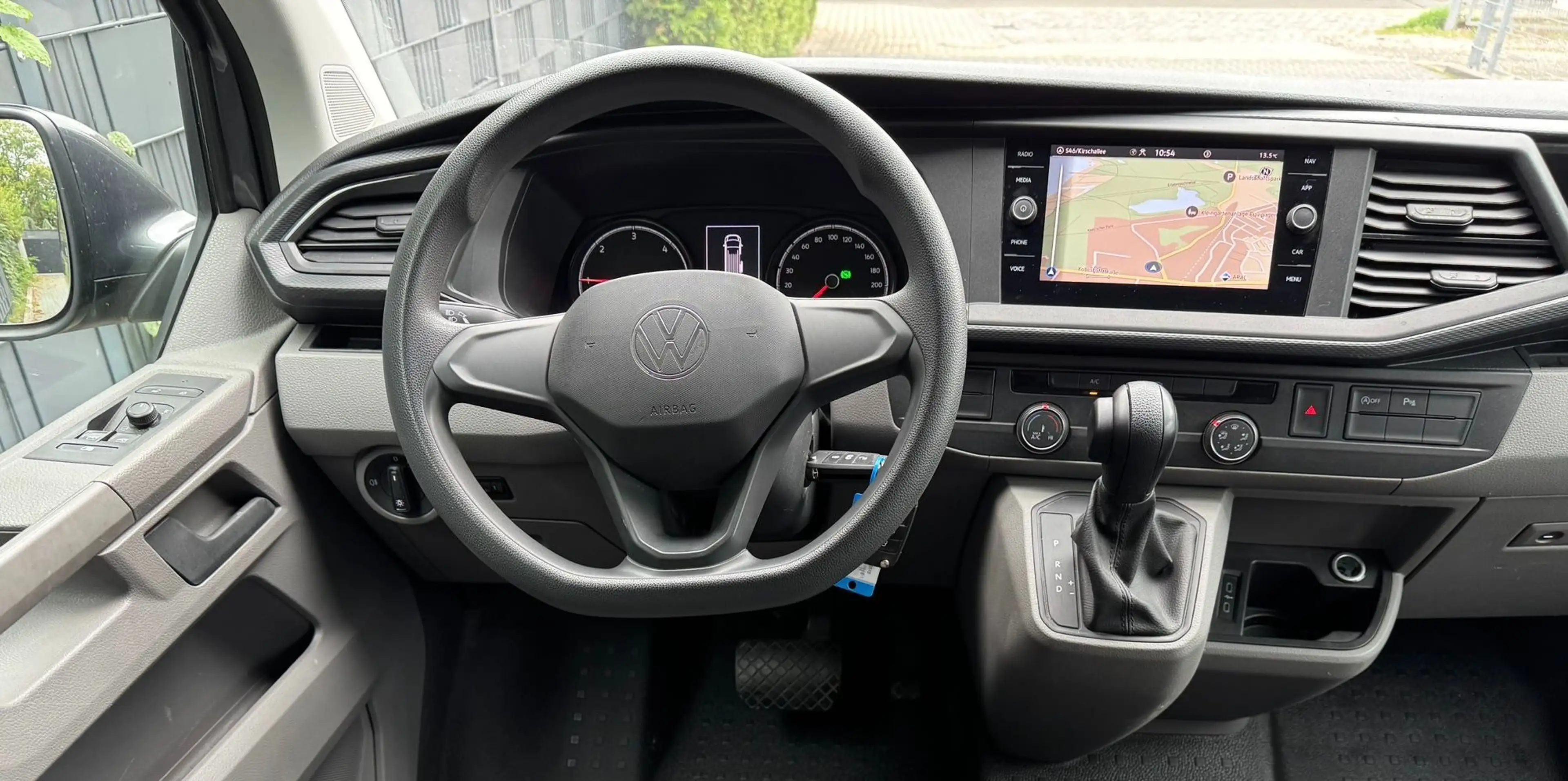 Volkswagen T6.1 Multivan 2,0 TDI *AUTOMATIK *NAVI+RFK *AHK *GARANTIE+FIN. — photo 9