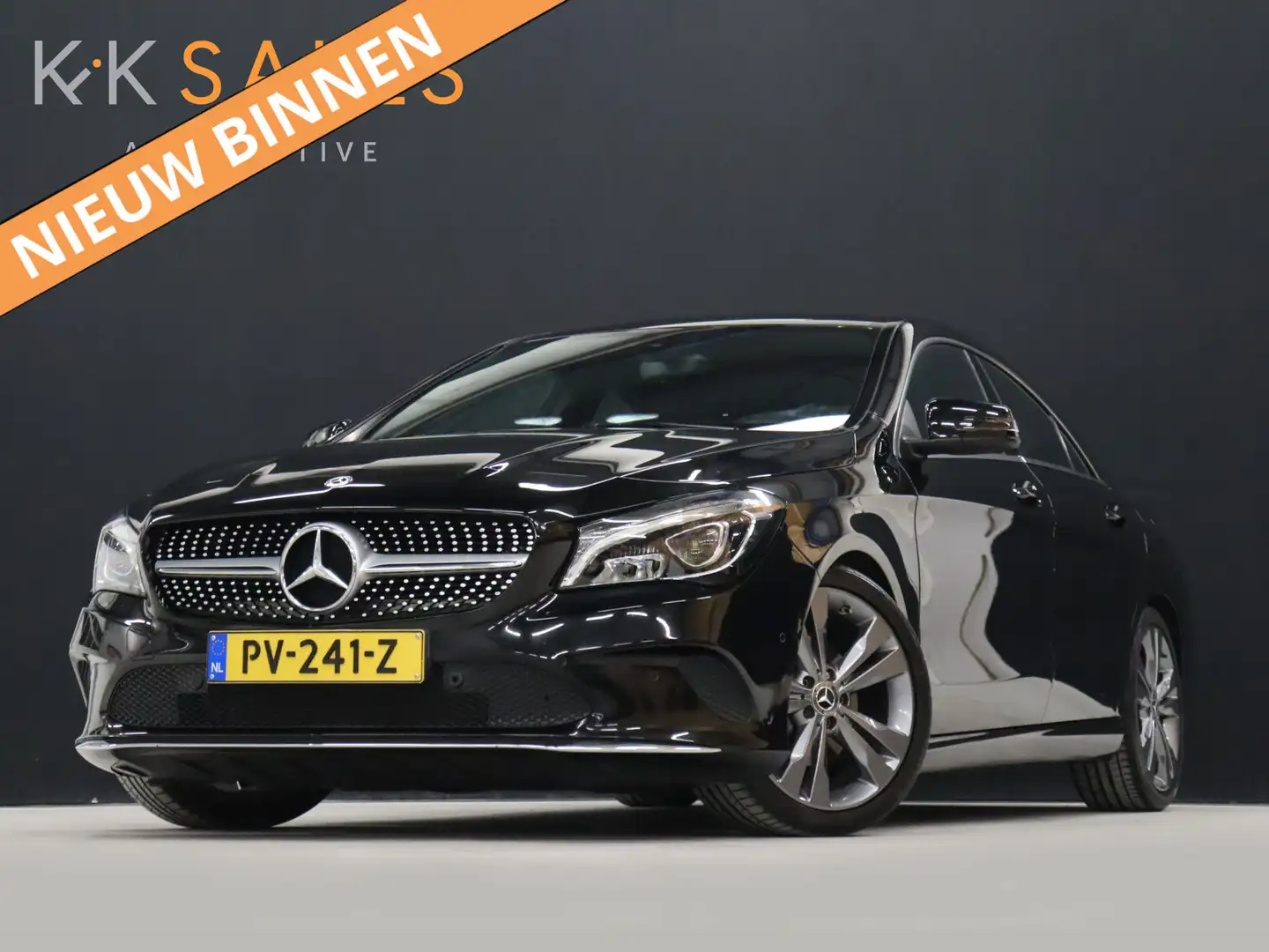 Mercedes-Benz CLA 180 Sport [GROOT NAVIGATIE, ZWARTE HEMEL, STOELVERWARM Zwart - 1