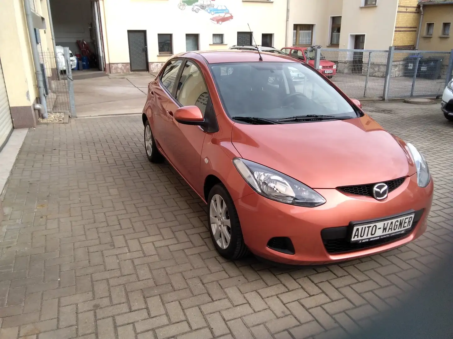 Mazda 2 1.3 Independence (5-trg.) Orange - 2