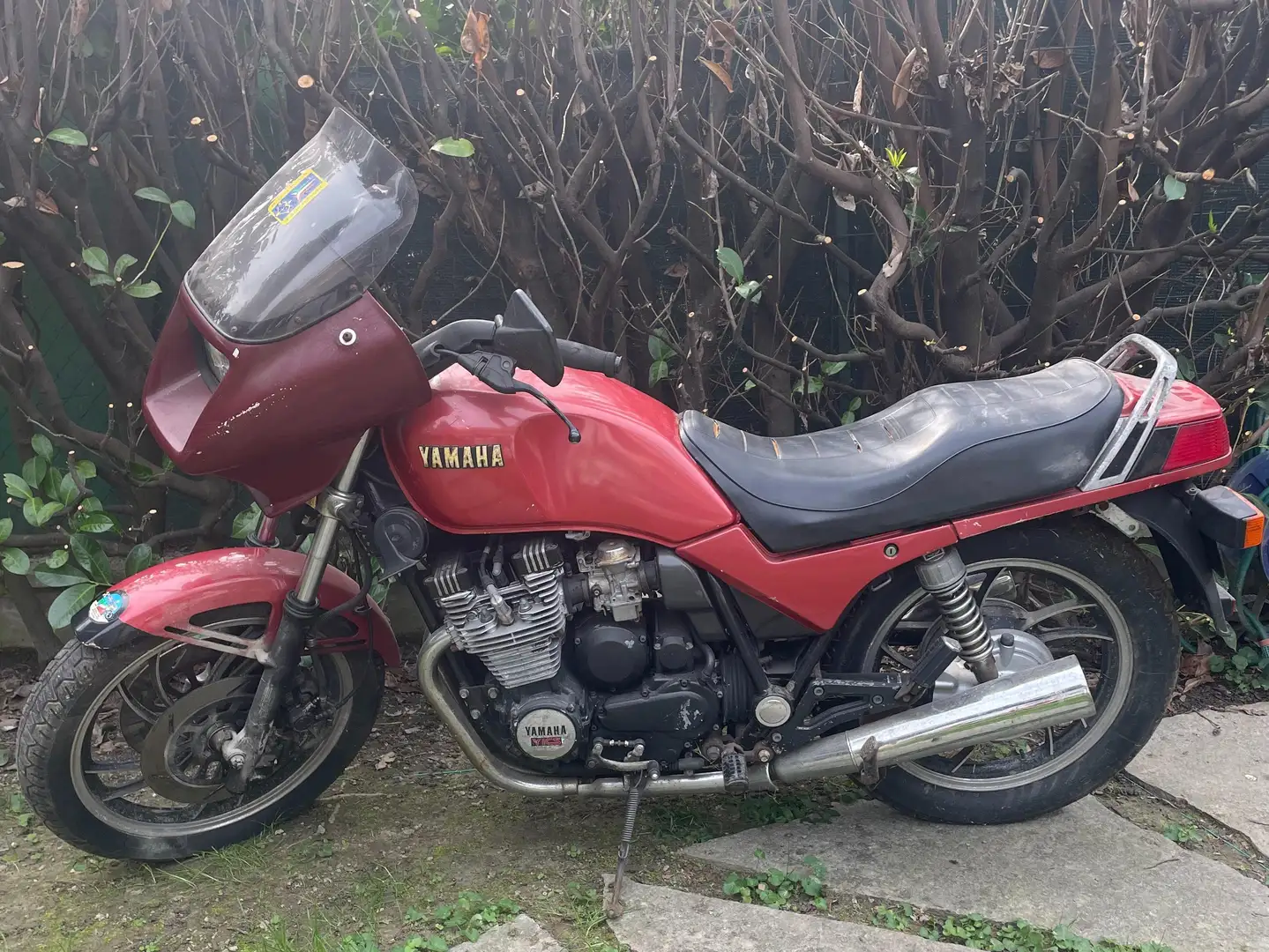 Yamaha XJ 750 Seca Rood - 1