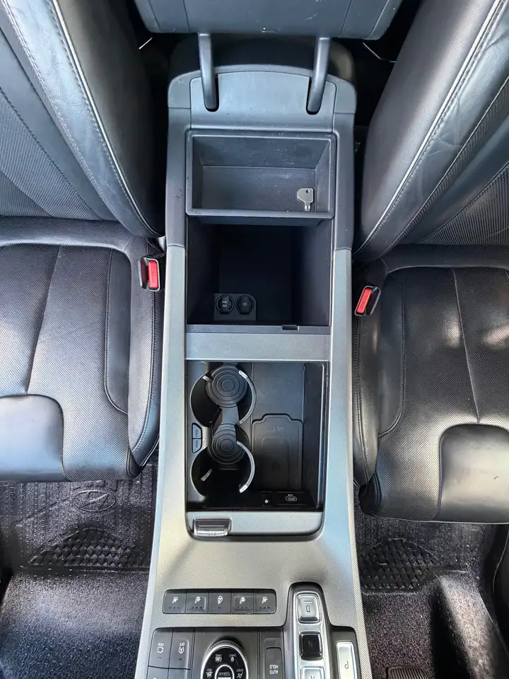 Hyundai PALISADE снимка Hyundai PALISADE