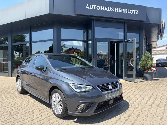 SEAT Ibiza IBIZA FR 1.0 TSI 81kW (116PS) 6-Gang Schaltgetrieb