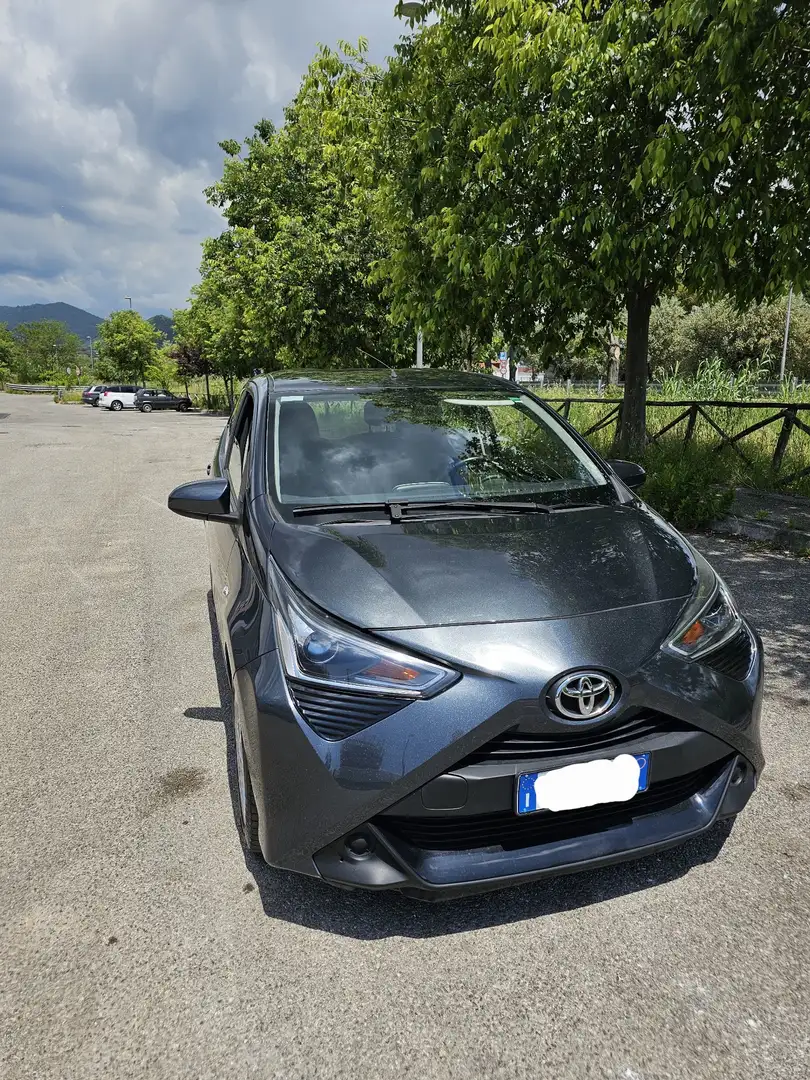 Toyota Aygo 5p 1.0 x-business m-mt 72cv - 1
