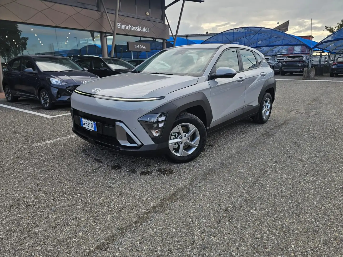 Hyundai KONA HEV 1.6 DCT XTech Blanc - 1