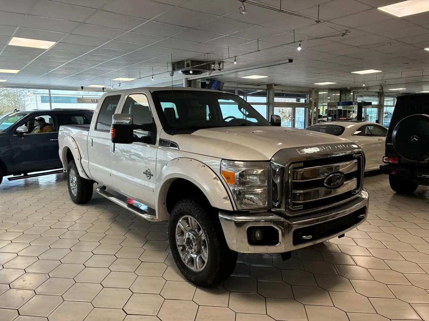 Ford F 350 6.7 TD Power Stroke Super Duty 4X4- LARIAT Weiß - 1