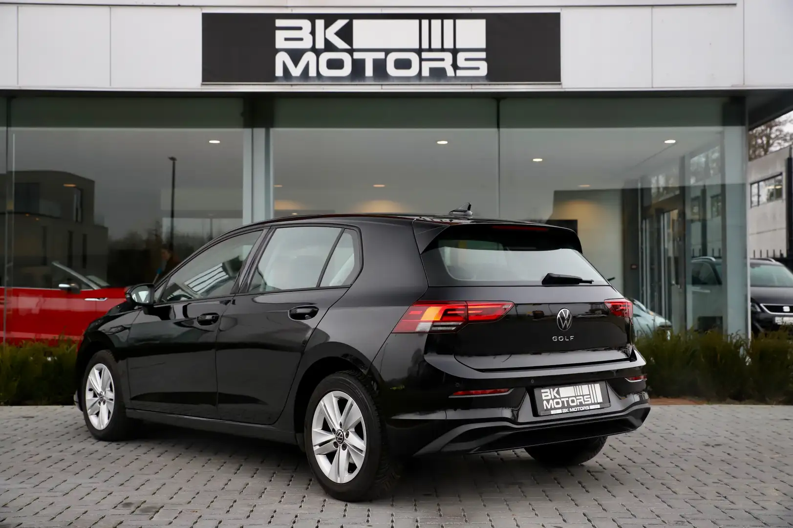 Volkswagen Golf 2.0 TDI /1ST OWNER/TVAC 21%/LED/CARPLAY/CRUISE Noir - 2
