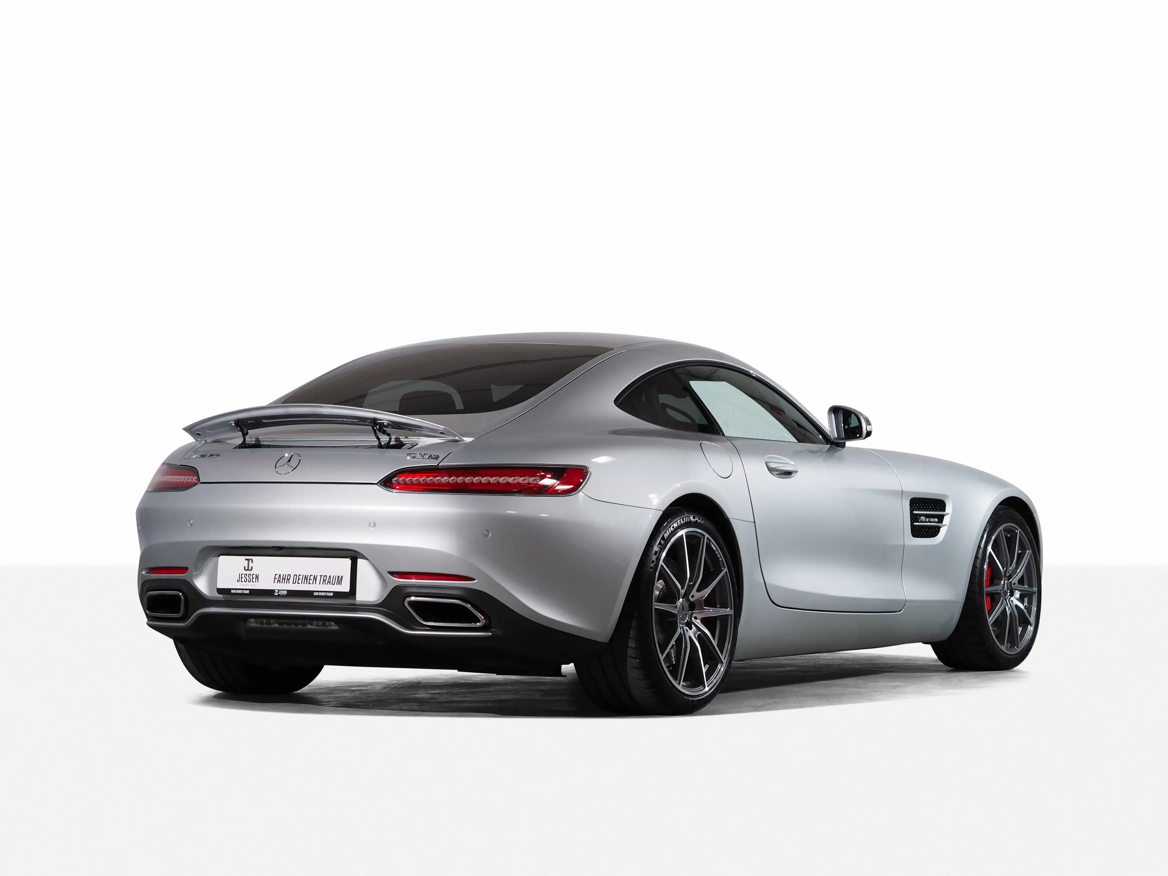 Mercedes-Benz AMG GT S Coupe — photo 4
