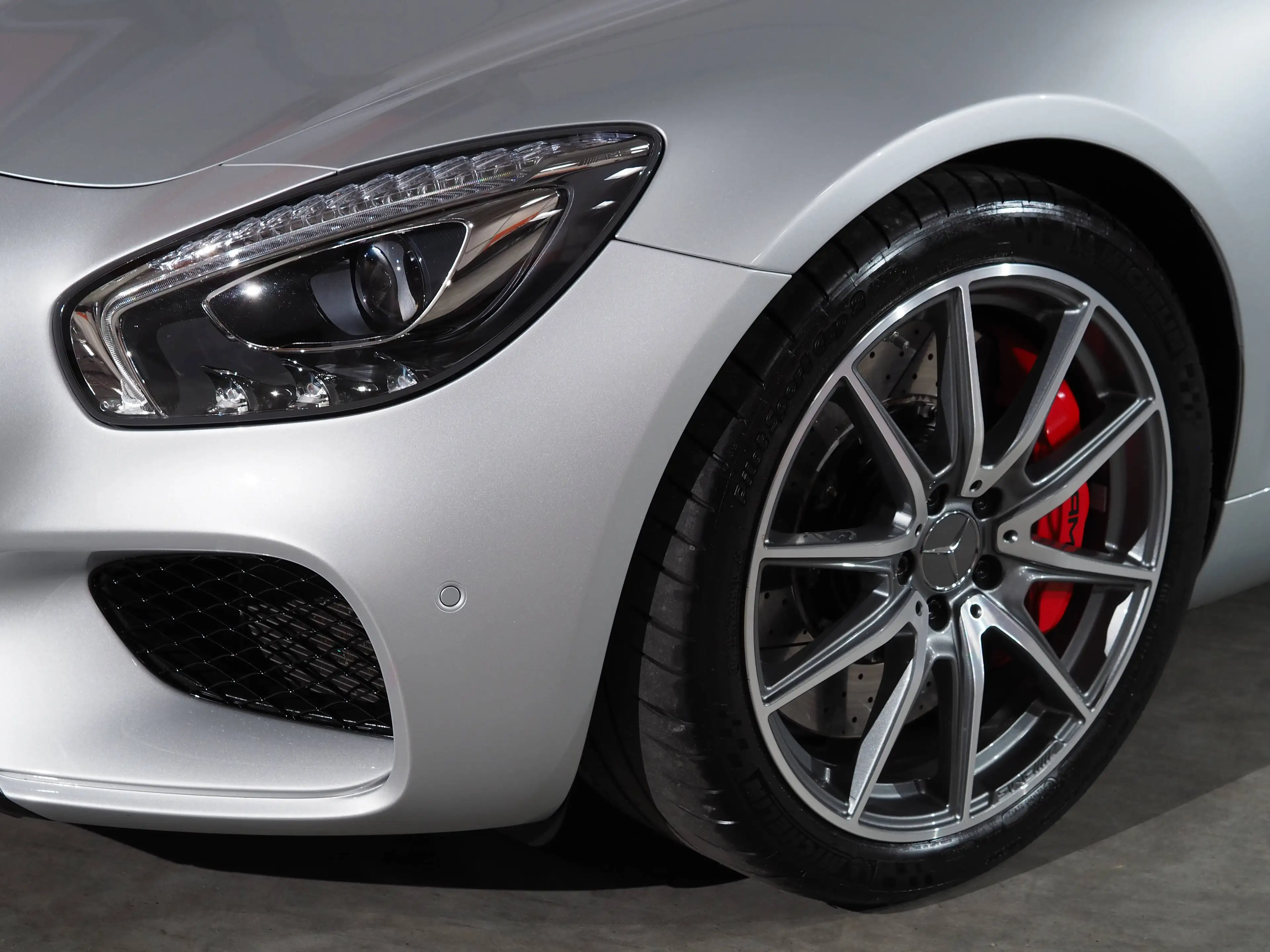 Mercedes-Benz AMG GT S Coupe — photo 7