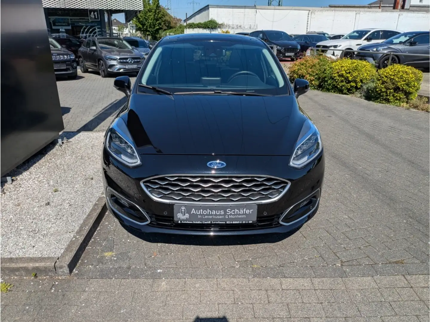Ford Fiesta Vignale El. Panodach Navi Leder Soundsystem B & O Schwarz - 2