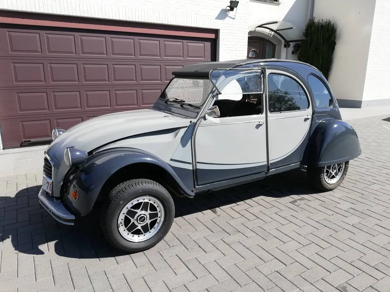 Citroen 2CV, foto 1