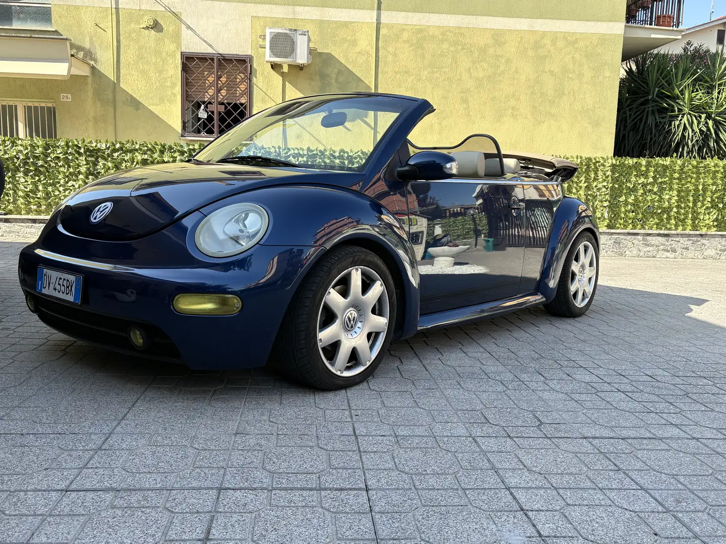 Volkswagen New Beetle Cabrio 1.8 turbo - 1
